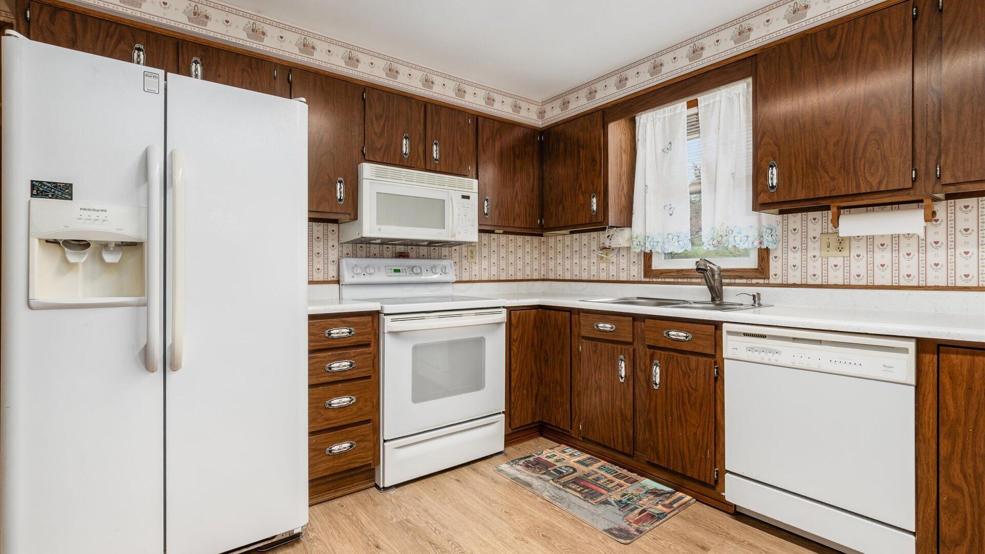 3820 Crock Road Property Photo 13
