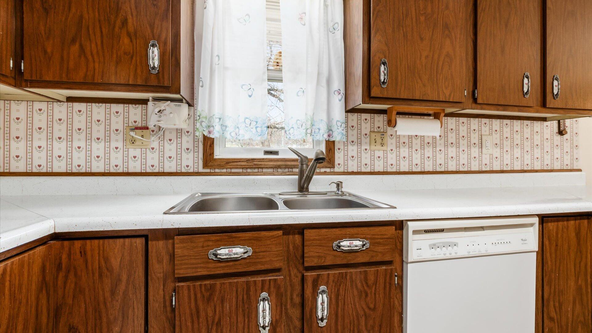 3820 Crock Road Property Photo 15
