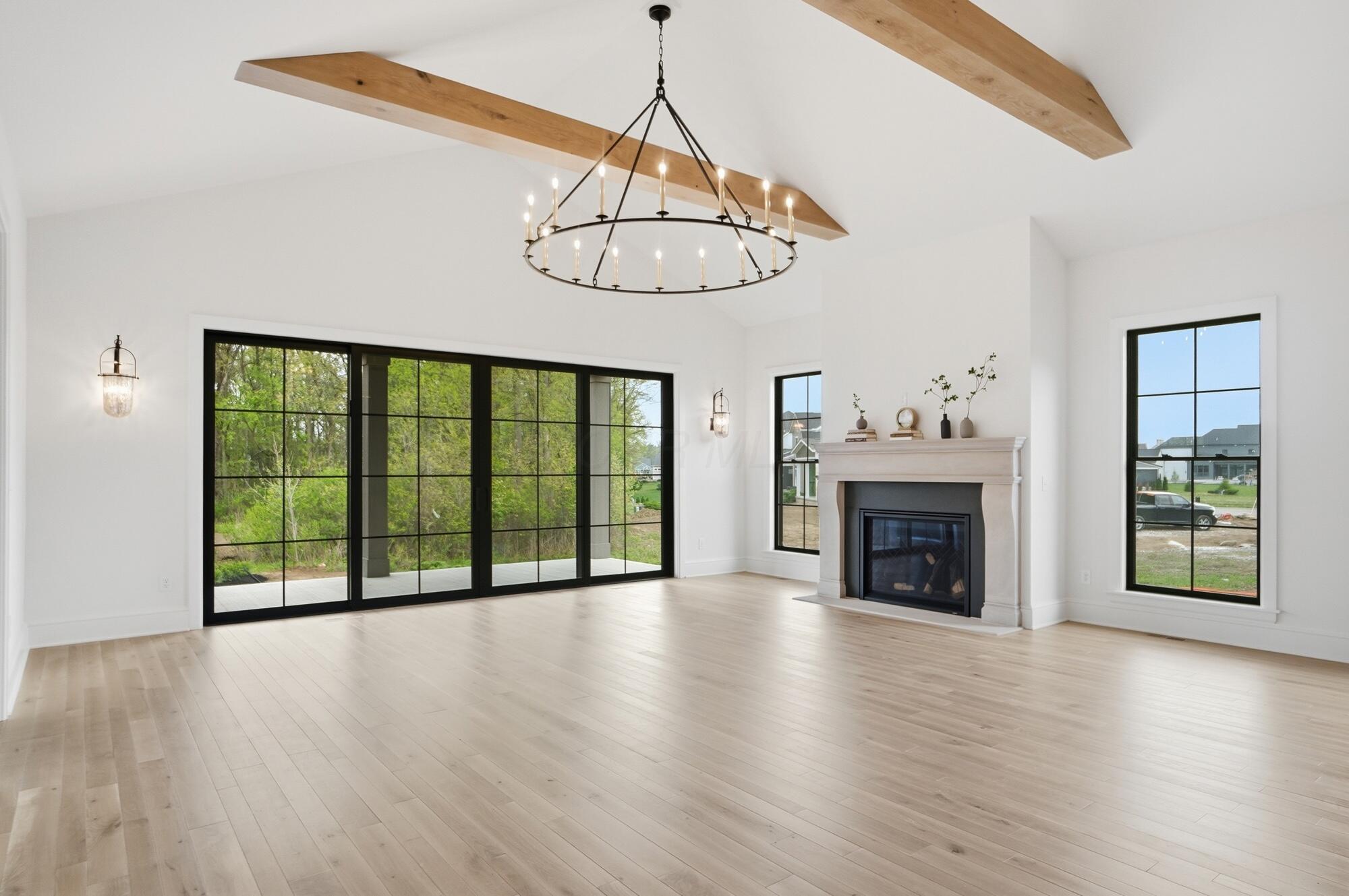 8320 Canopy Glen Drive Property Photo 3