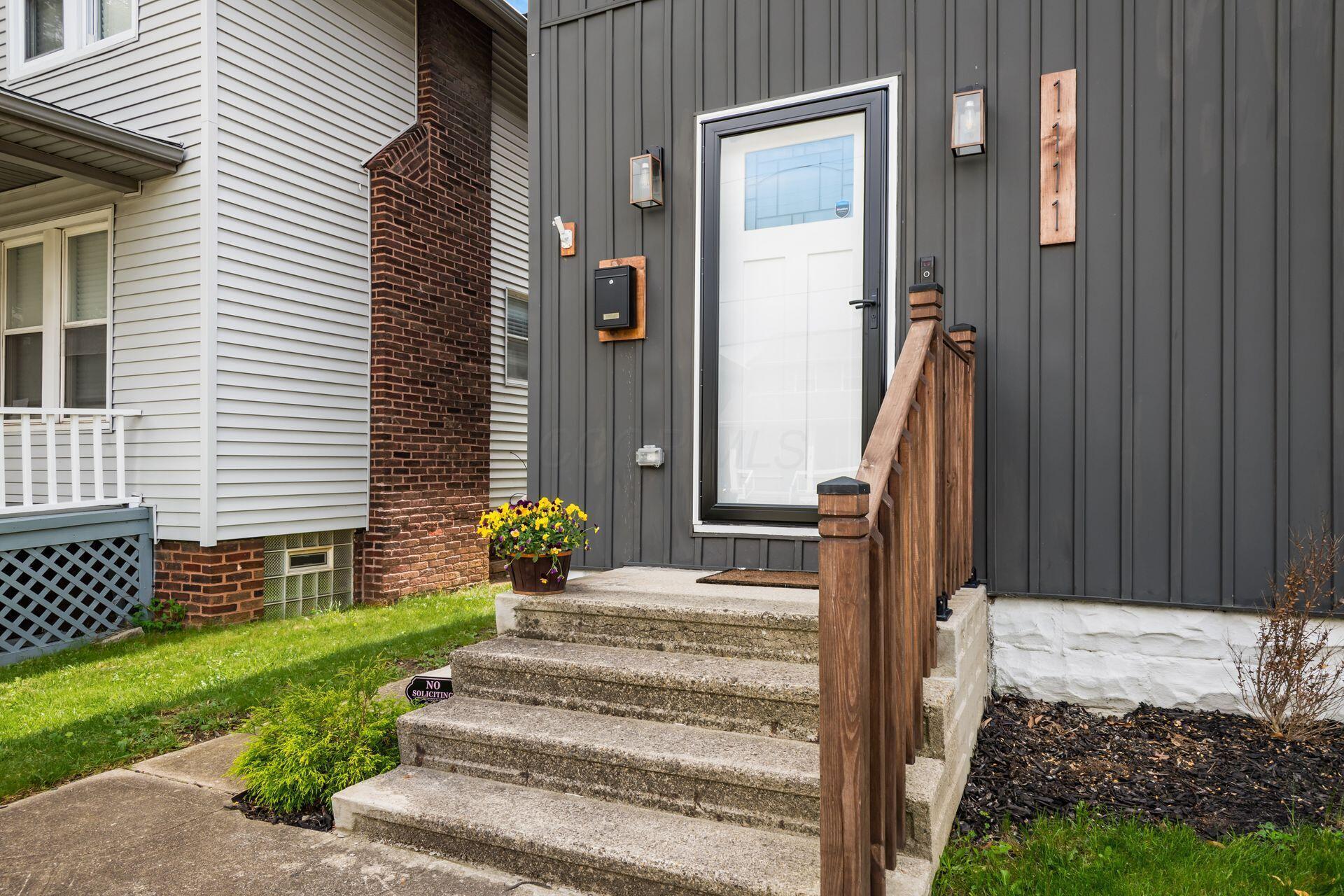 1111 E Whittier Street Property Photo 5