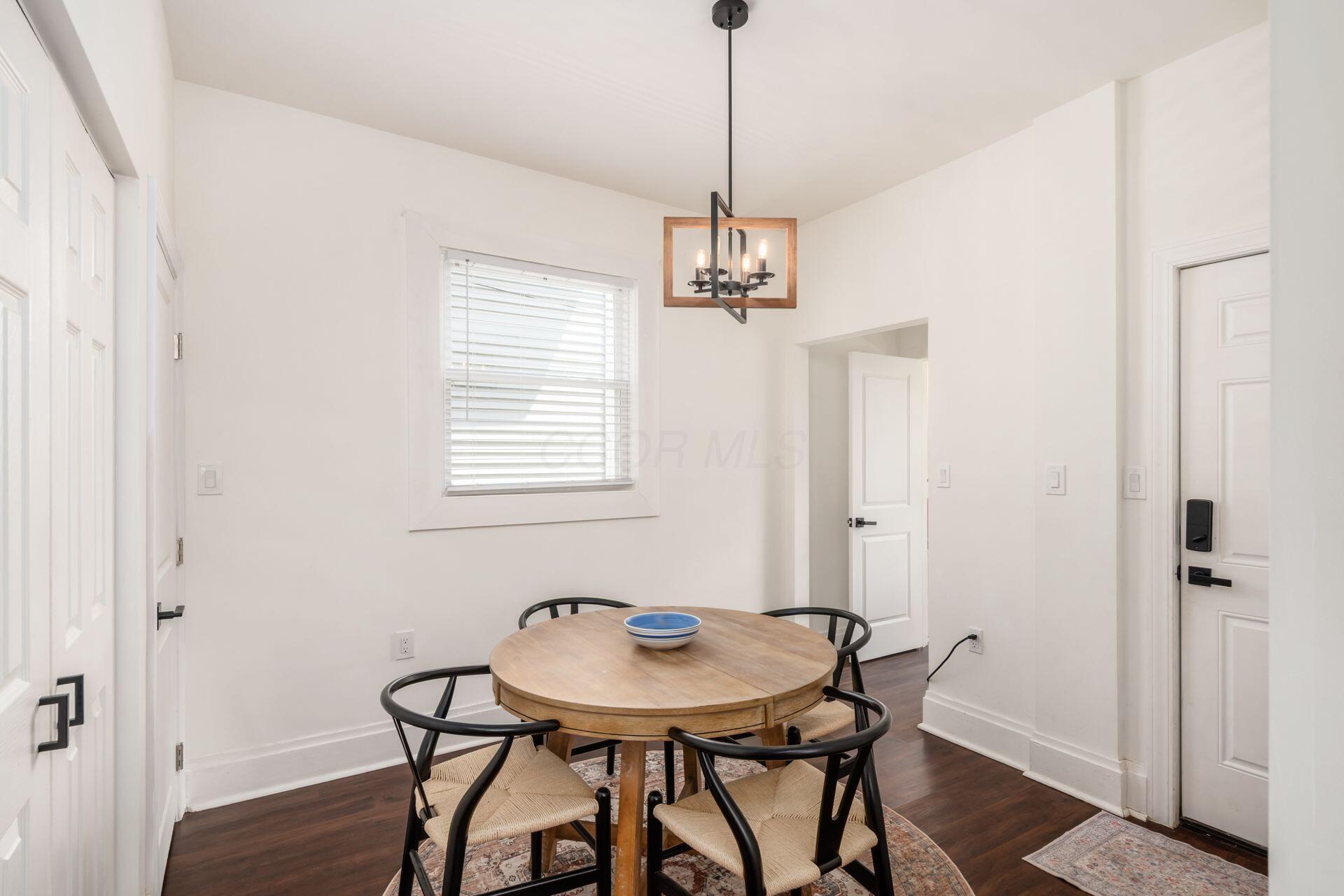 1111 E Whittier Street Property Photo 18