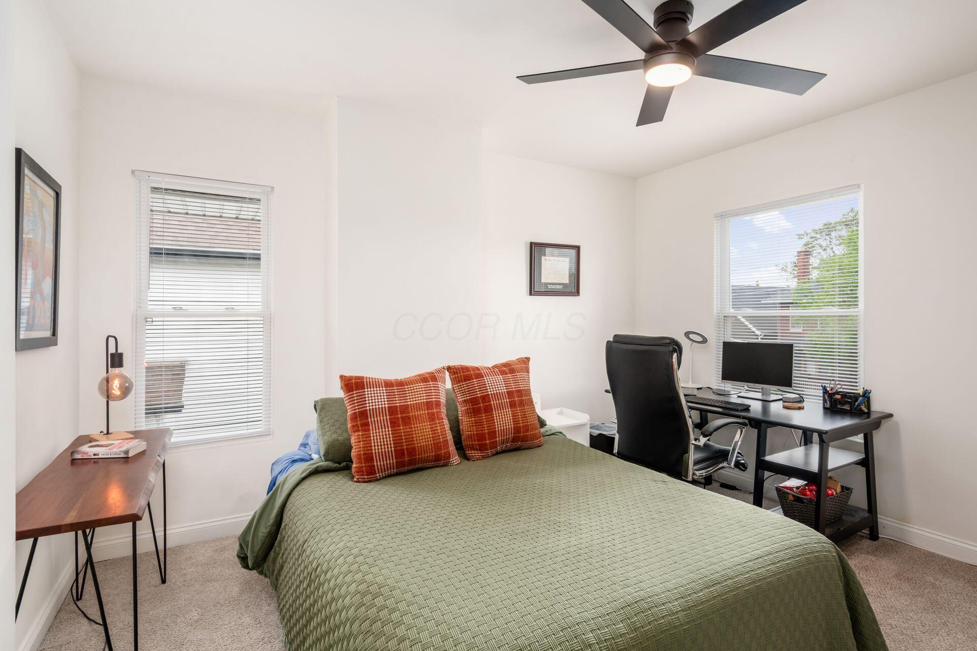 1111 E Whittier Street Property Photo 27