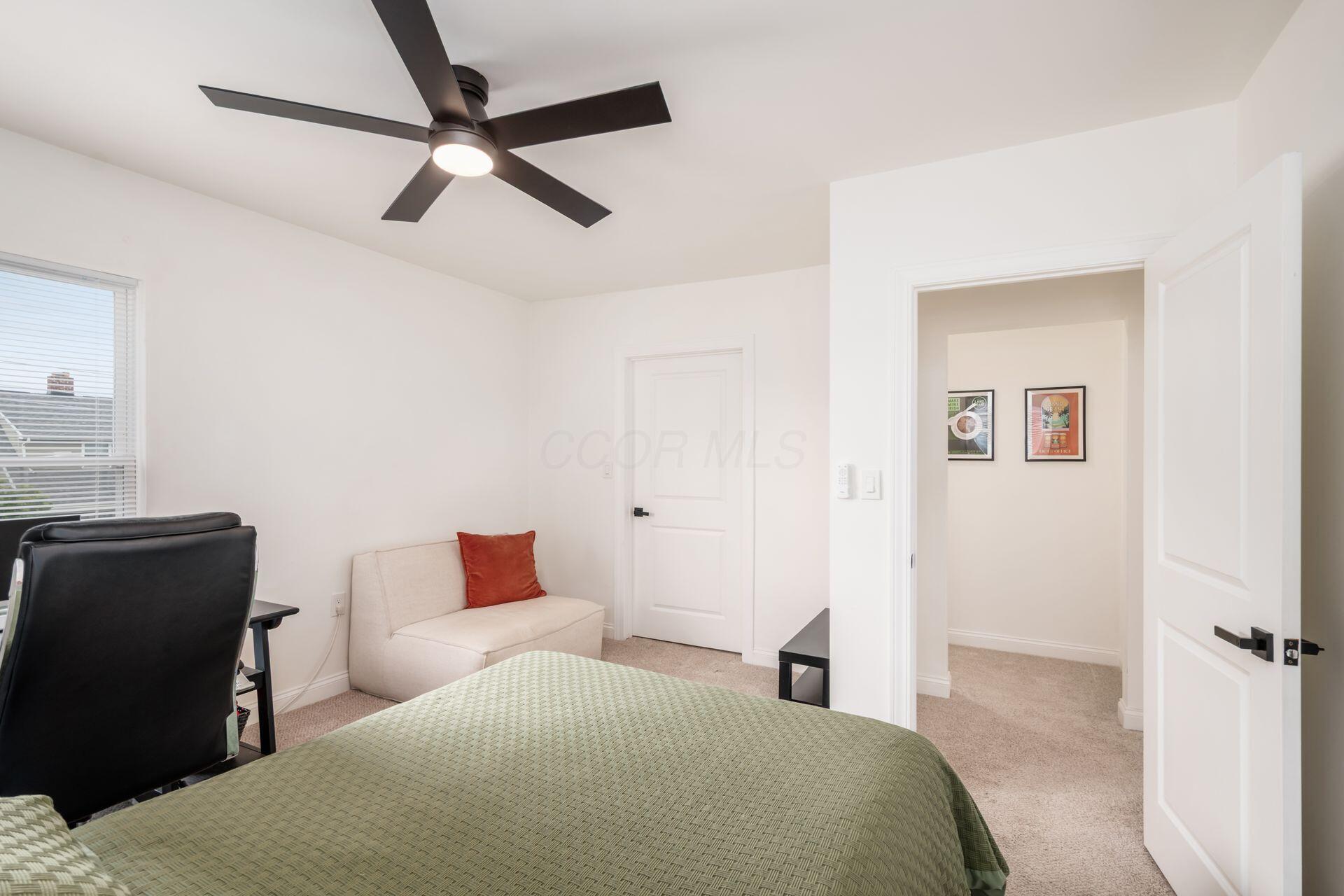 1111 E Whittier Street Property Photo 28