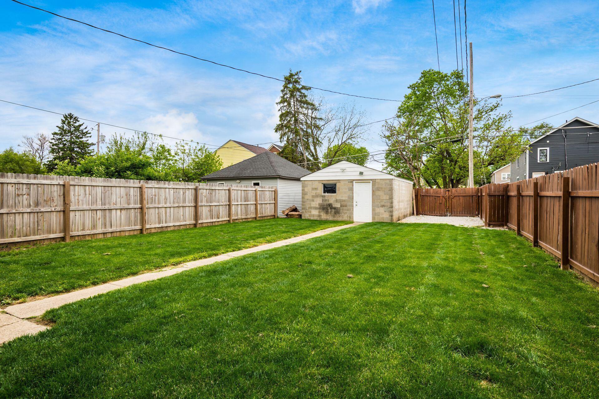 1111 E Whittier Street Property Photo 38