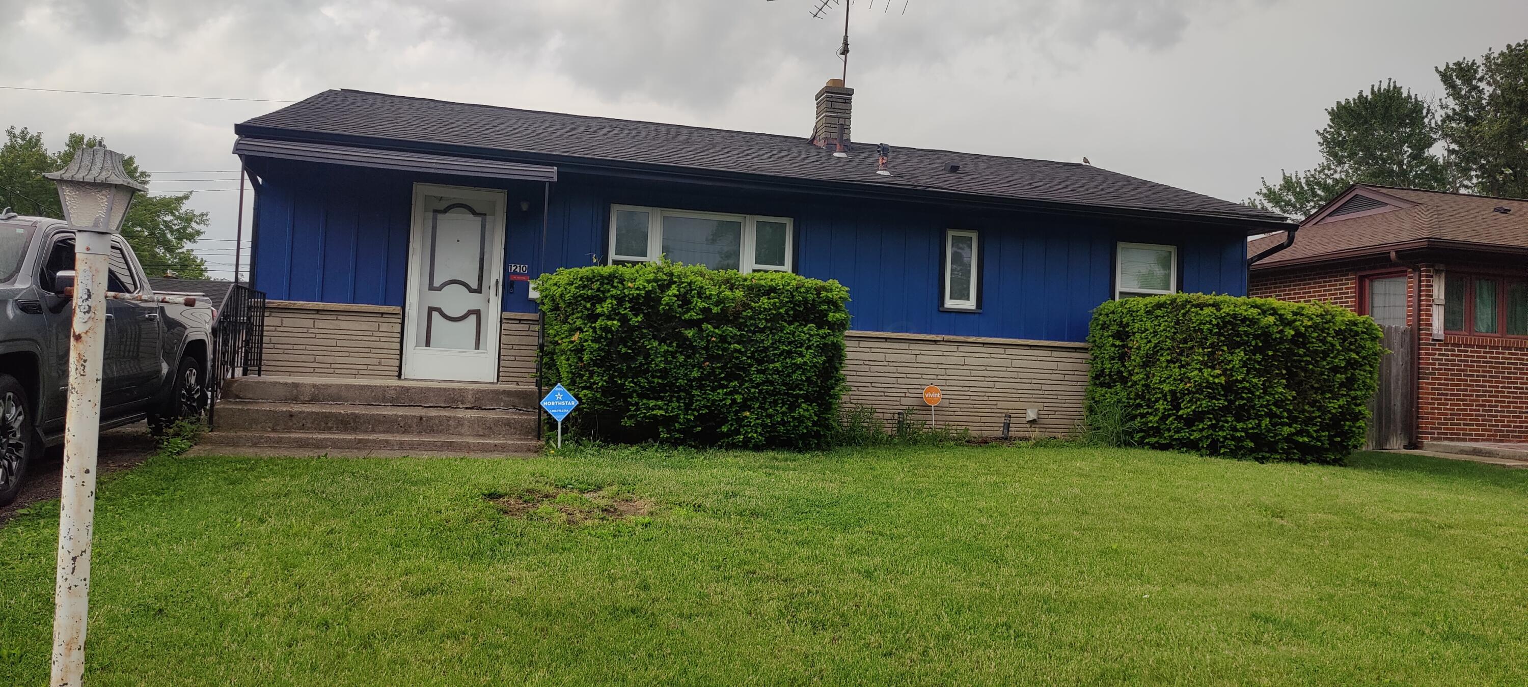 1210 Carolwood Avenue Property Photo 1