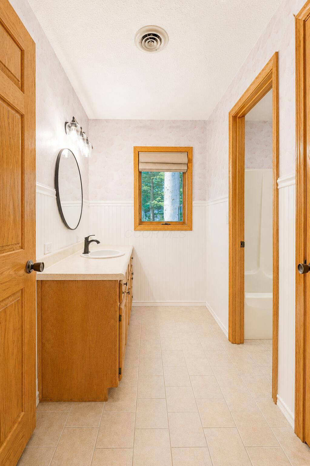 3915 Maxwell Road Property Photo 24