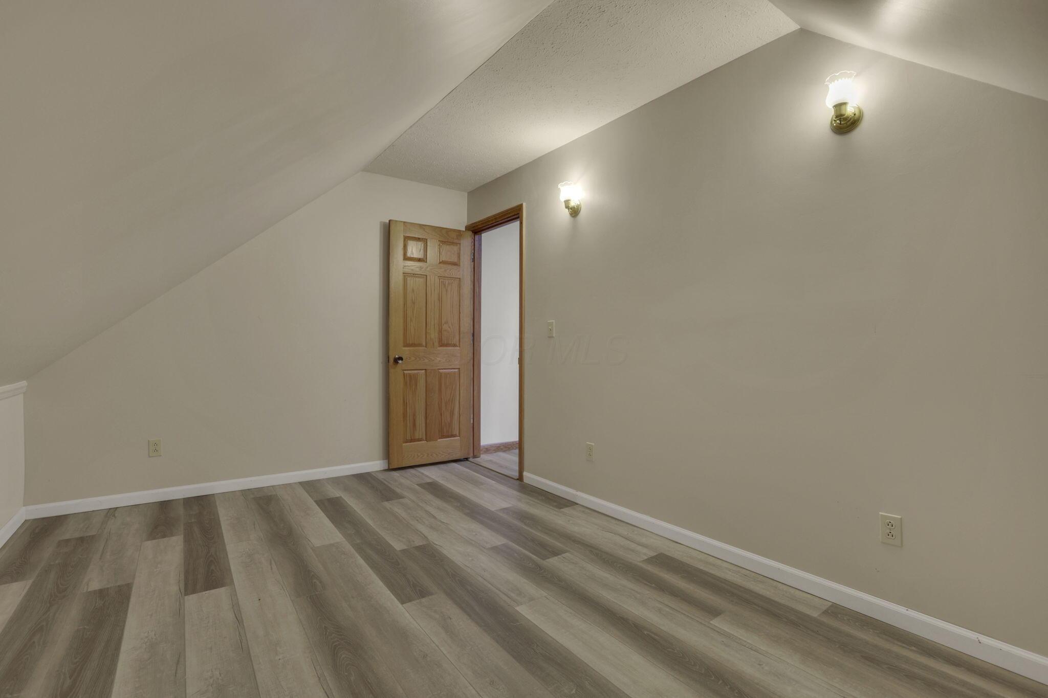 3915 Maxwell Road Property Photo 37