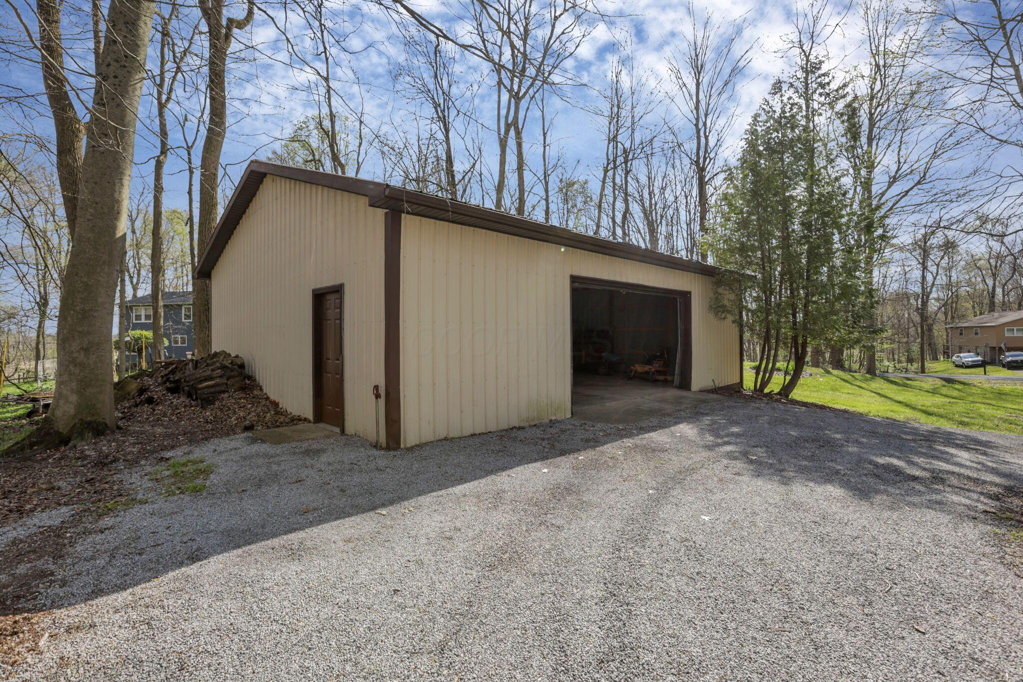 3915 Maxwell Road Property Photo 46