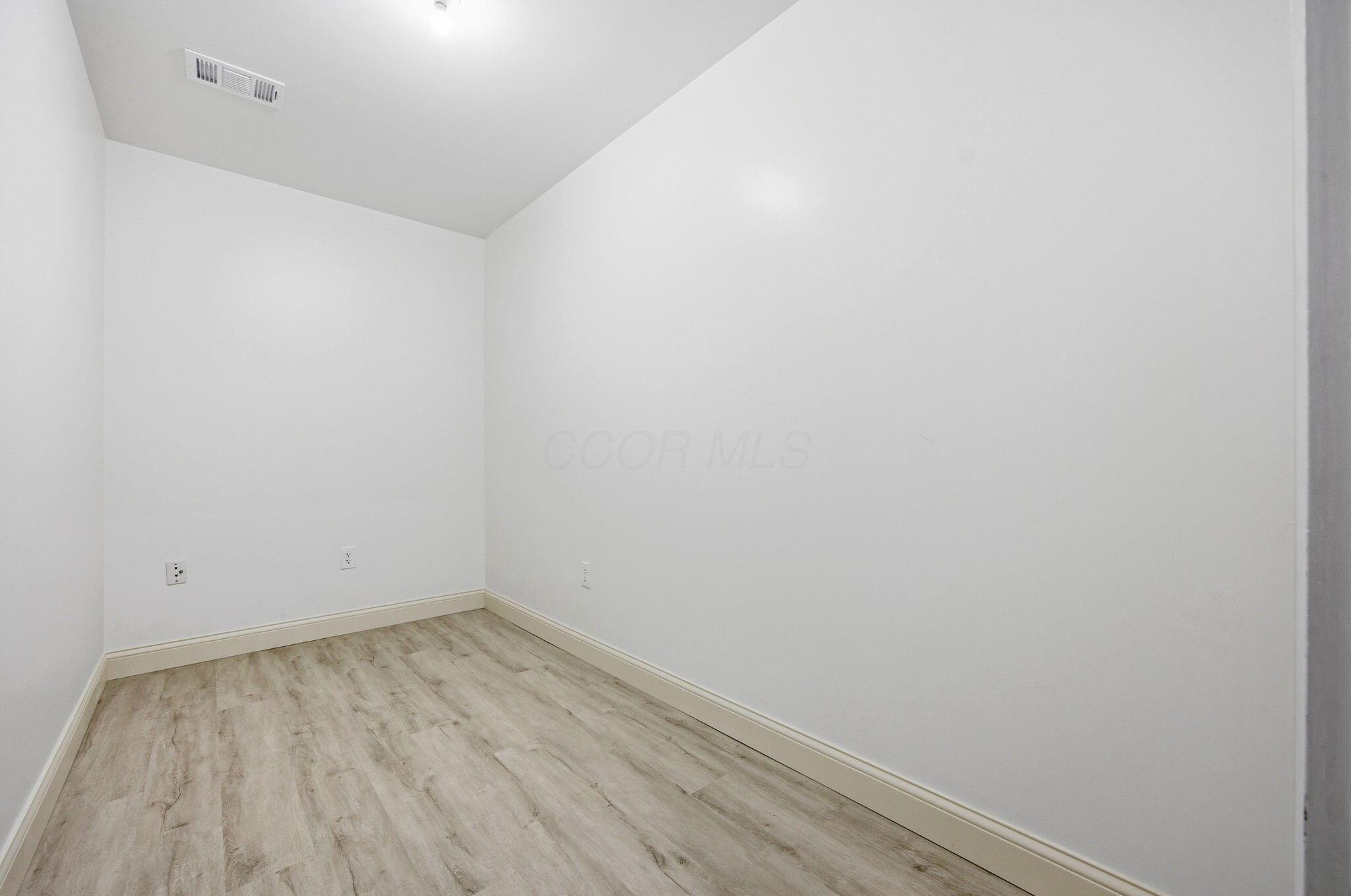 45 2nd Street Property Photo 33