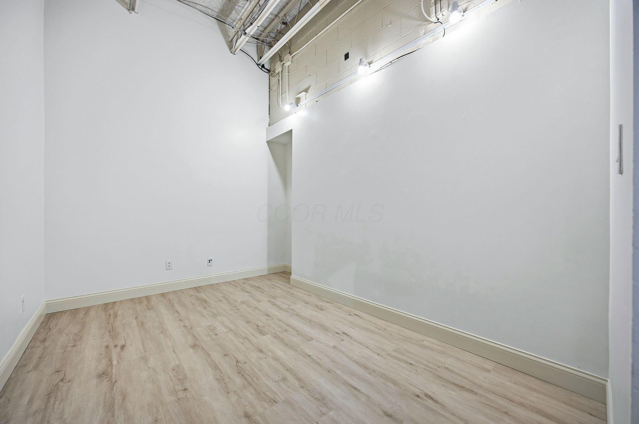45 2nd Street Property Photo 35