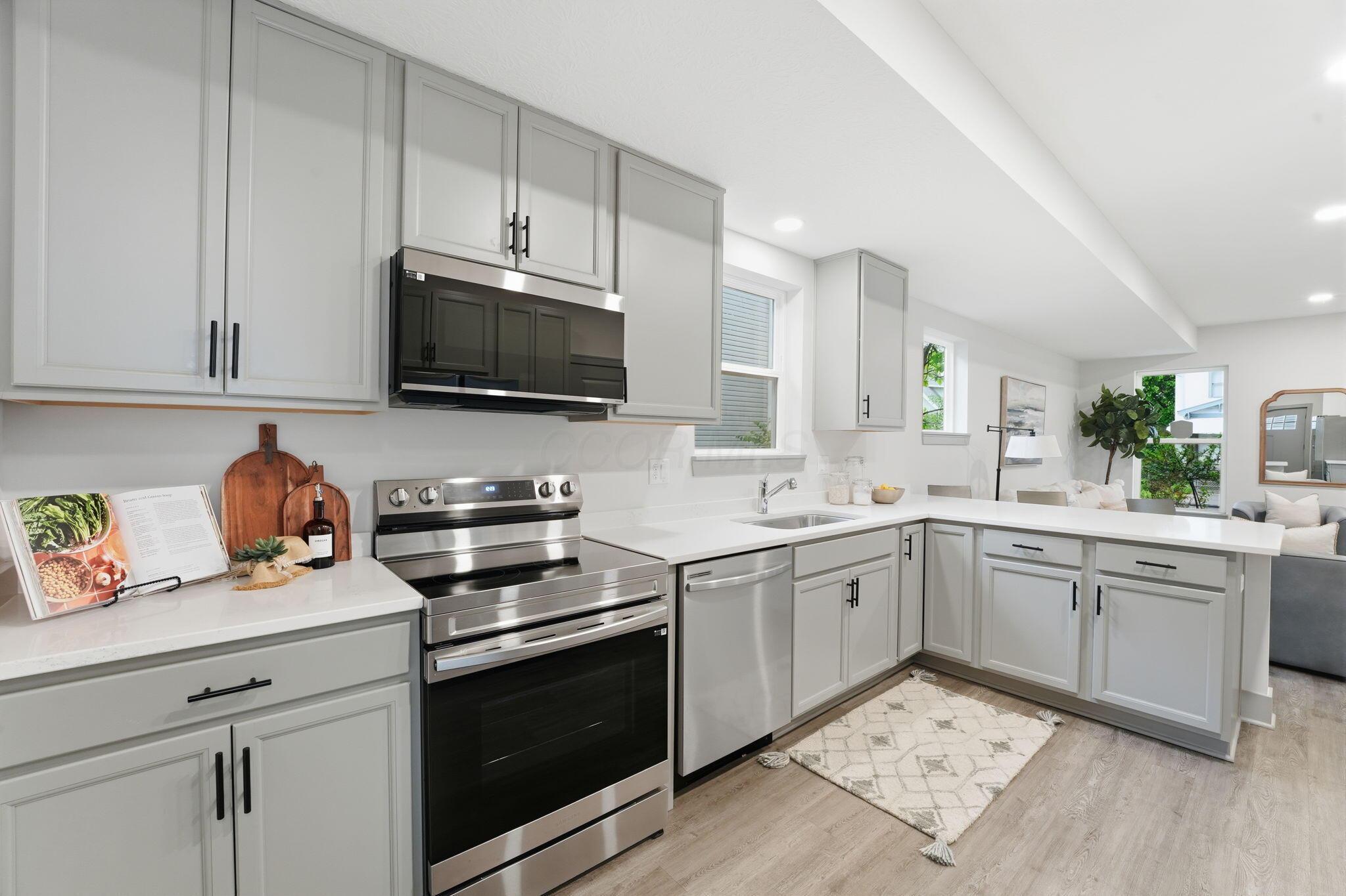 804 Gibbard Avenue Property Photo 17