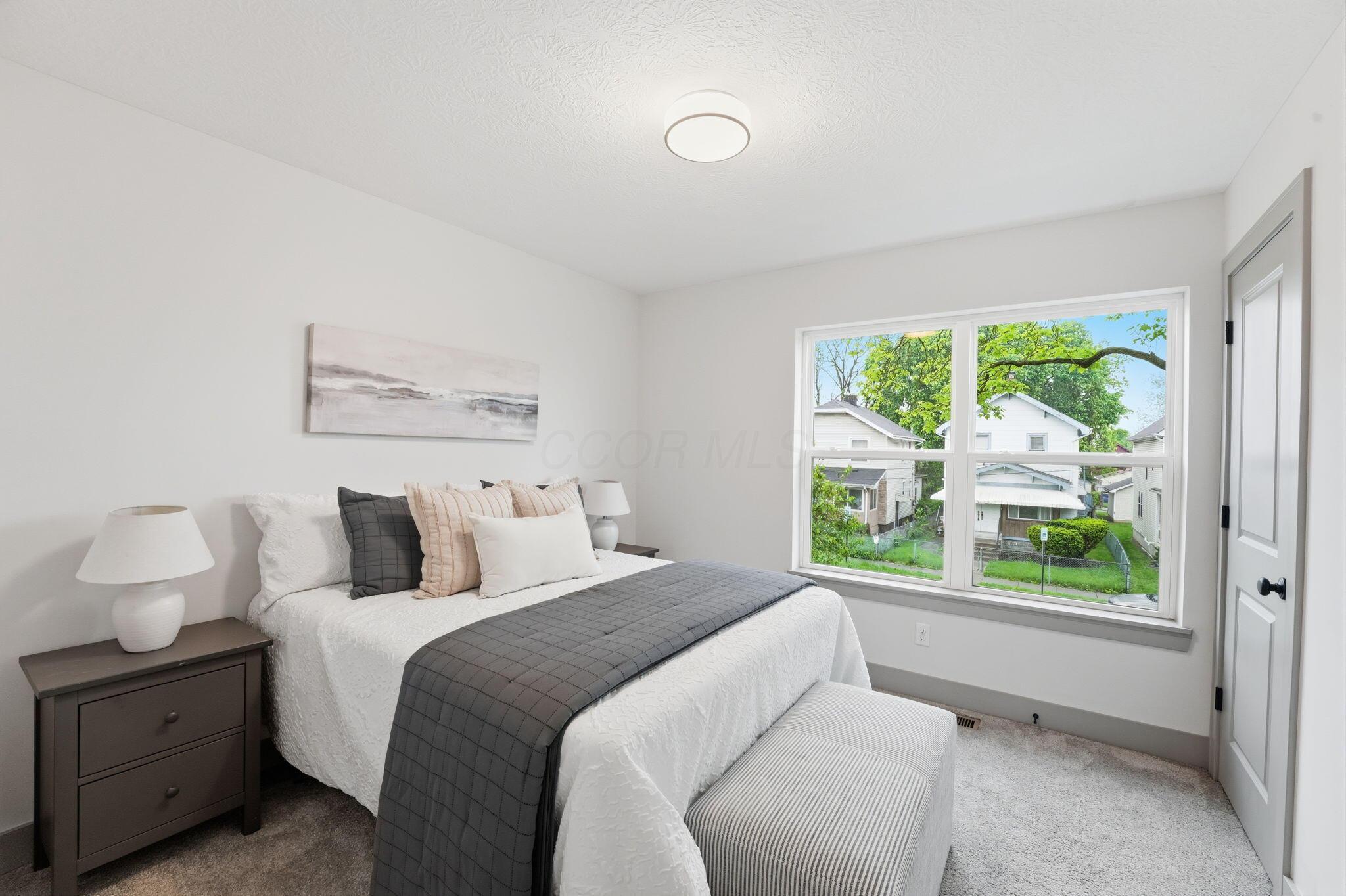 804 Gibbard Avenue Property Photo 30