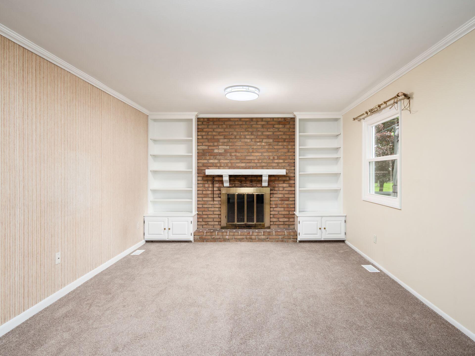 985 Amboise Drive Property Photo 19