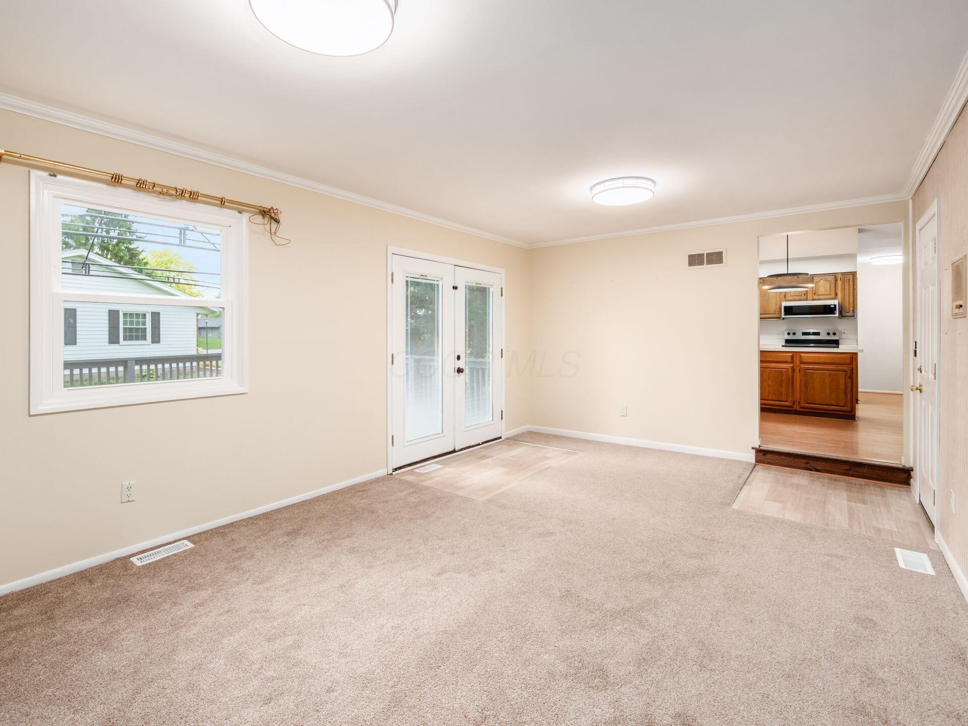 985 Amboise Drive Property Photo 20