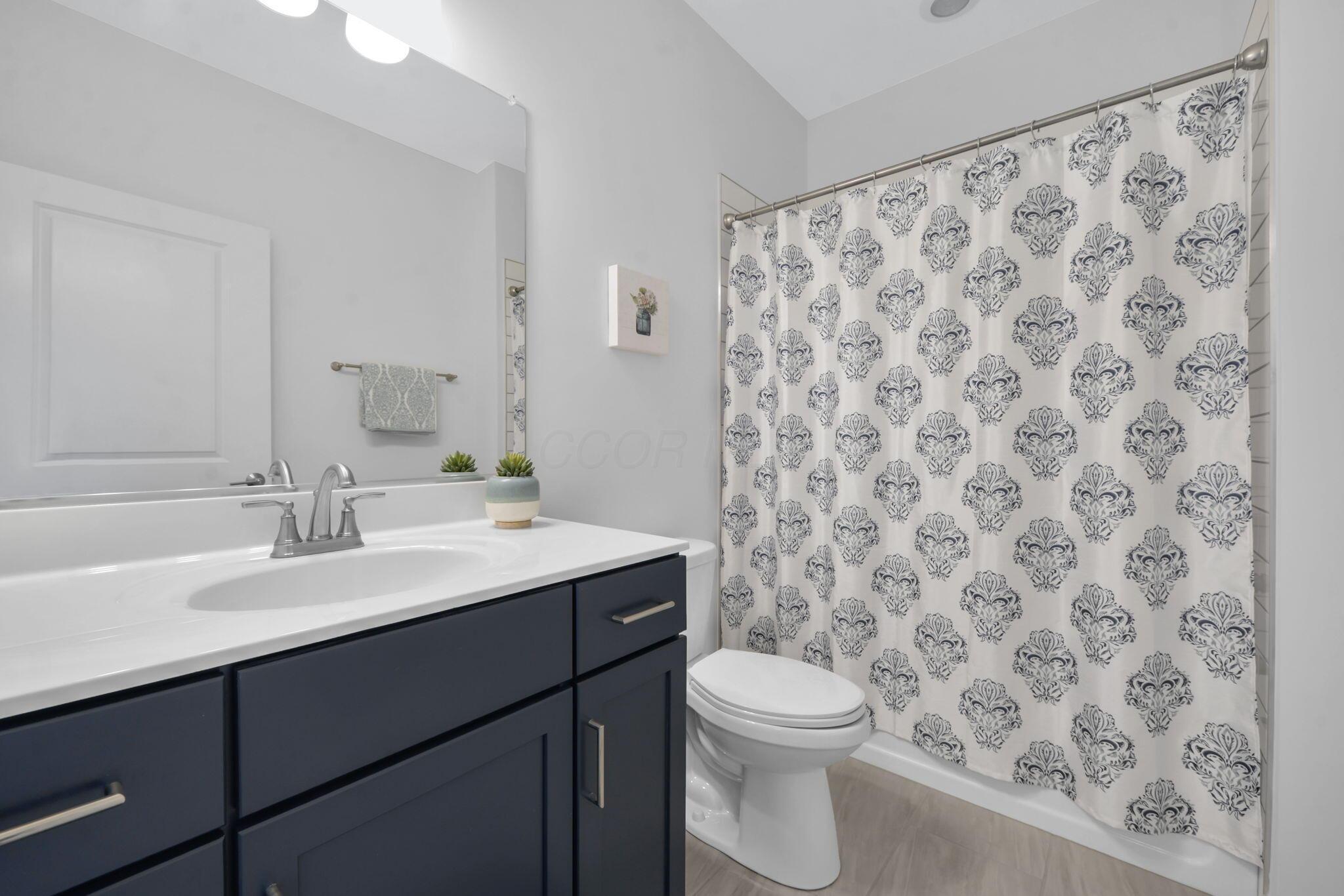 3670 Backstretch Way Property Photo 12