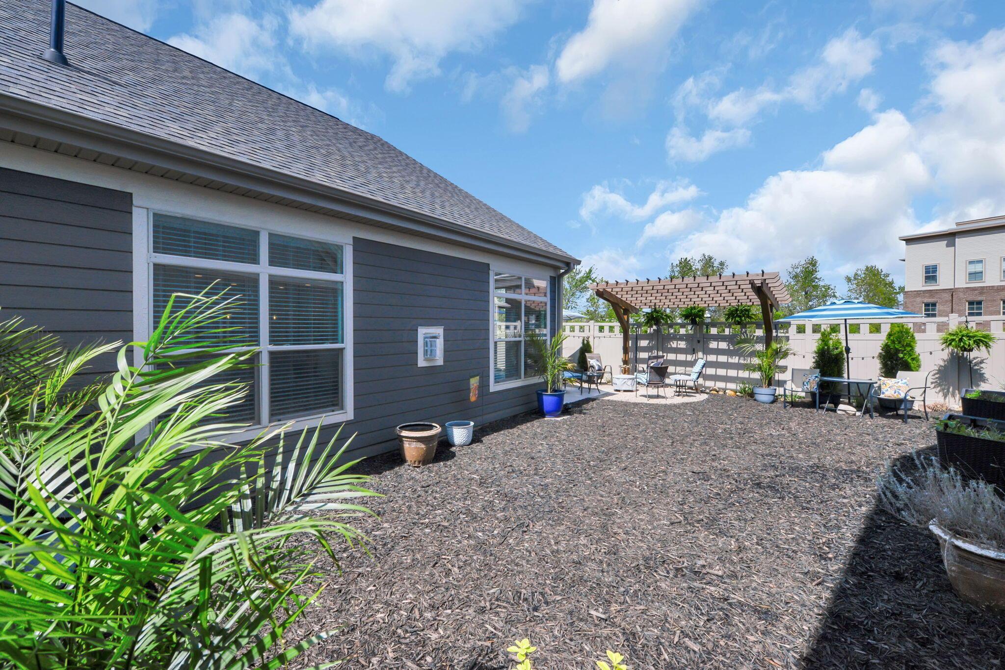3670 Backstretch Way Property Photo 16