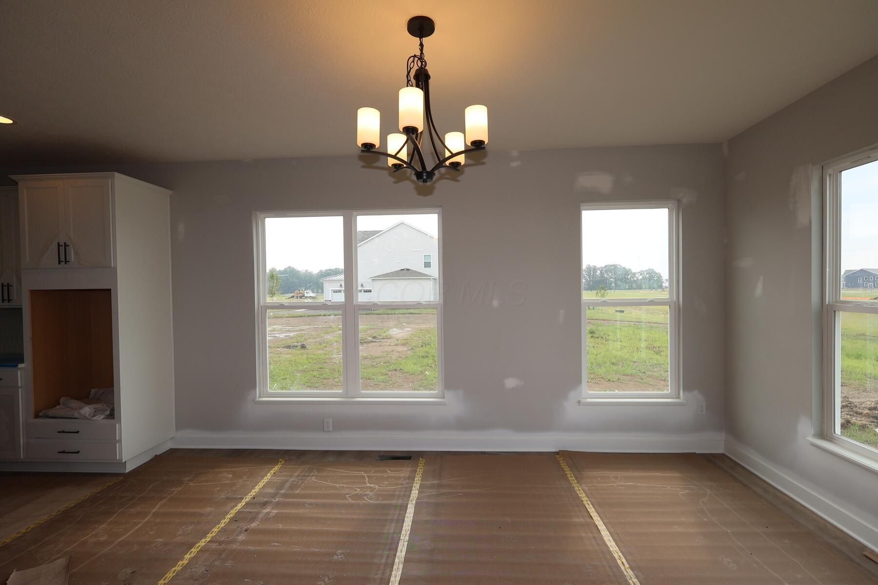3030 Brian Way Property Photo 4