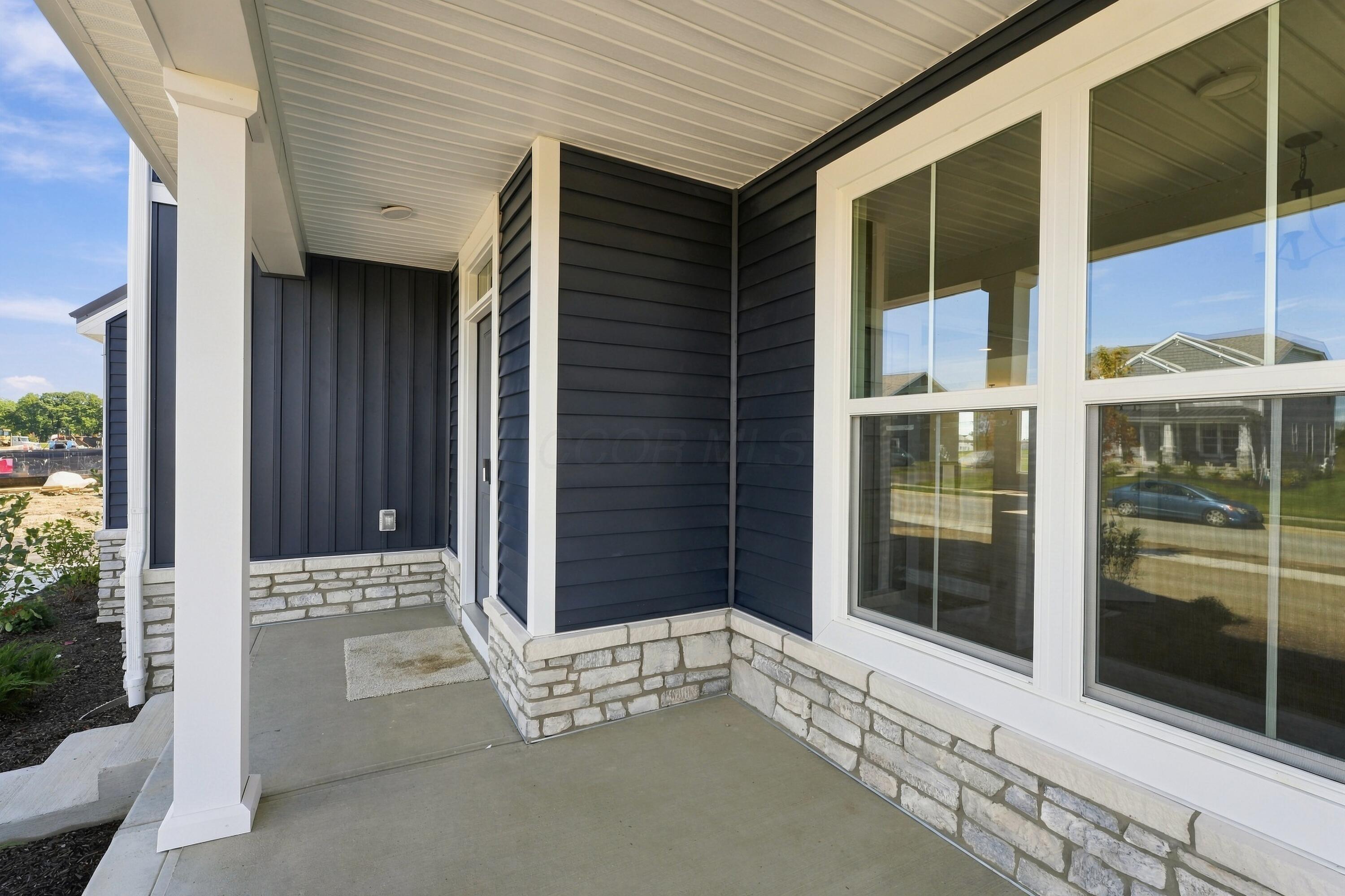 3030 Brian Way Property Photo 7