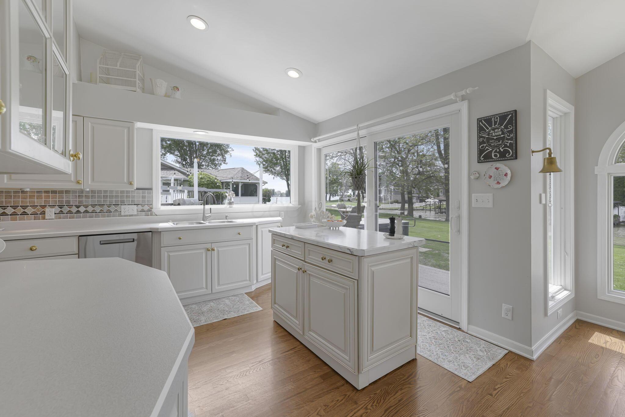 118 Sprague Drive Property Photo 34