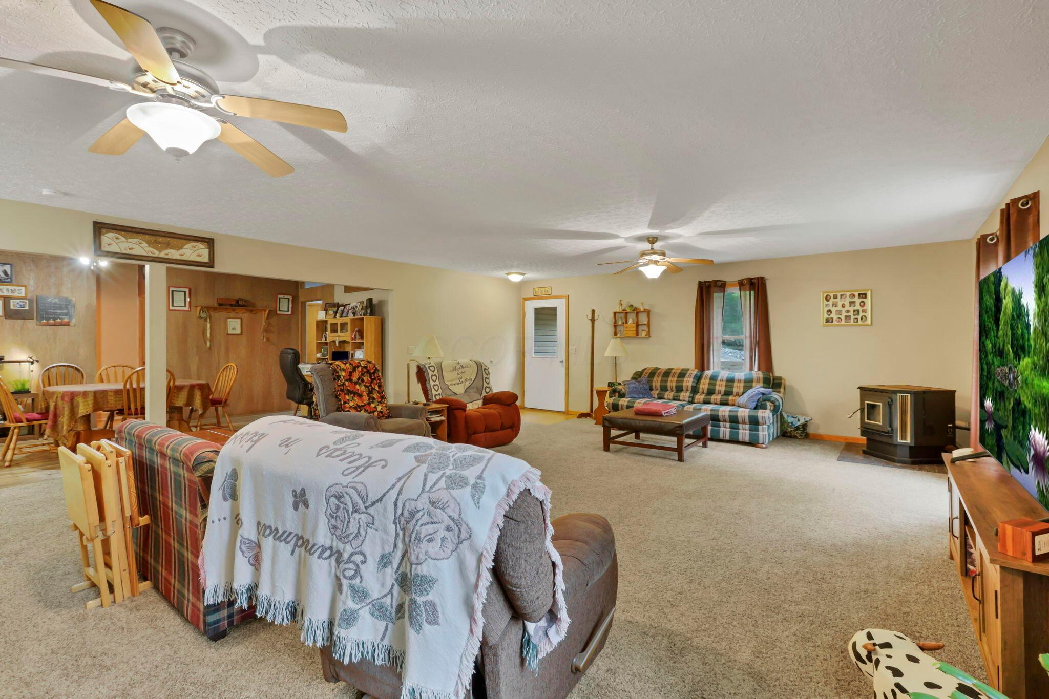36 Seneca Lane Property Photo 14