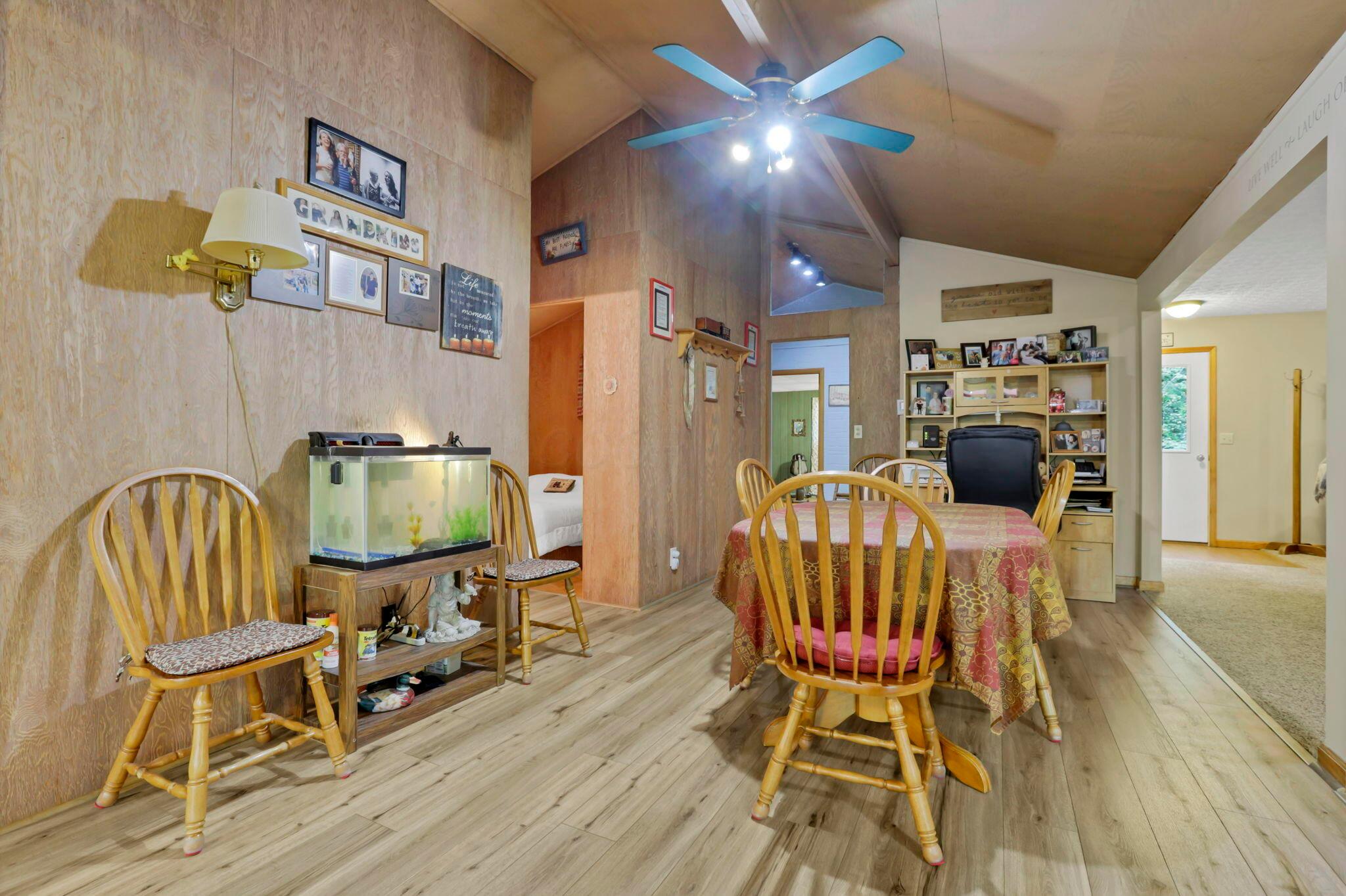 36 Seneca Lane Property Photo 23