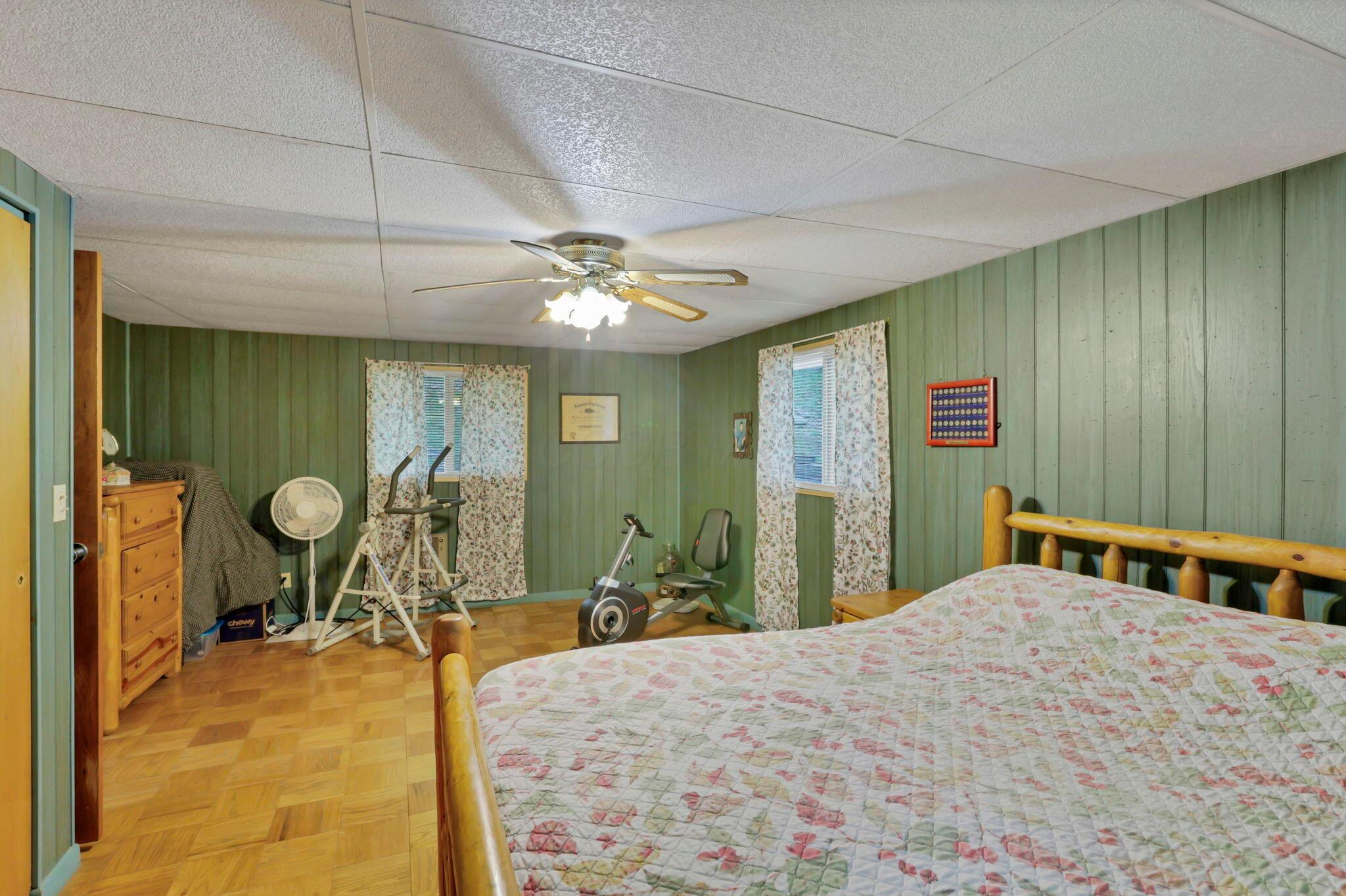 36 Seneca Lane Property Photo 27