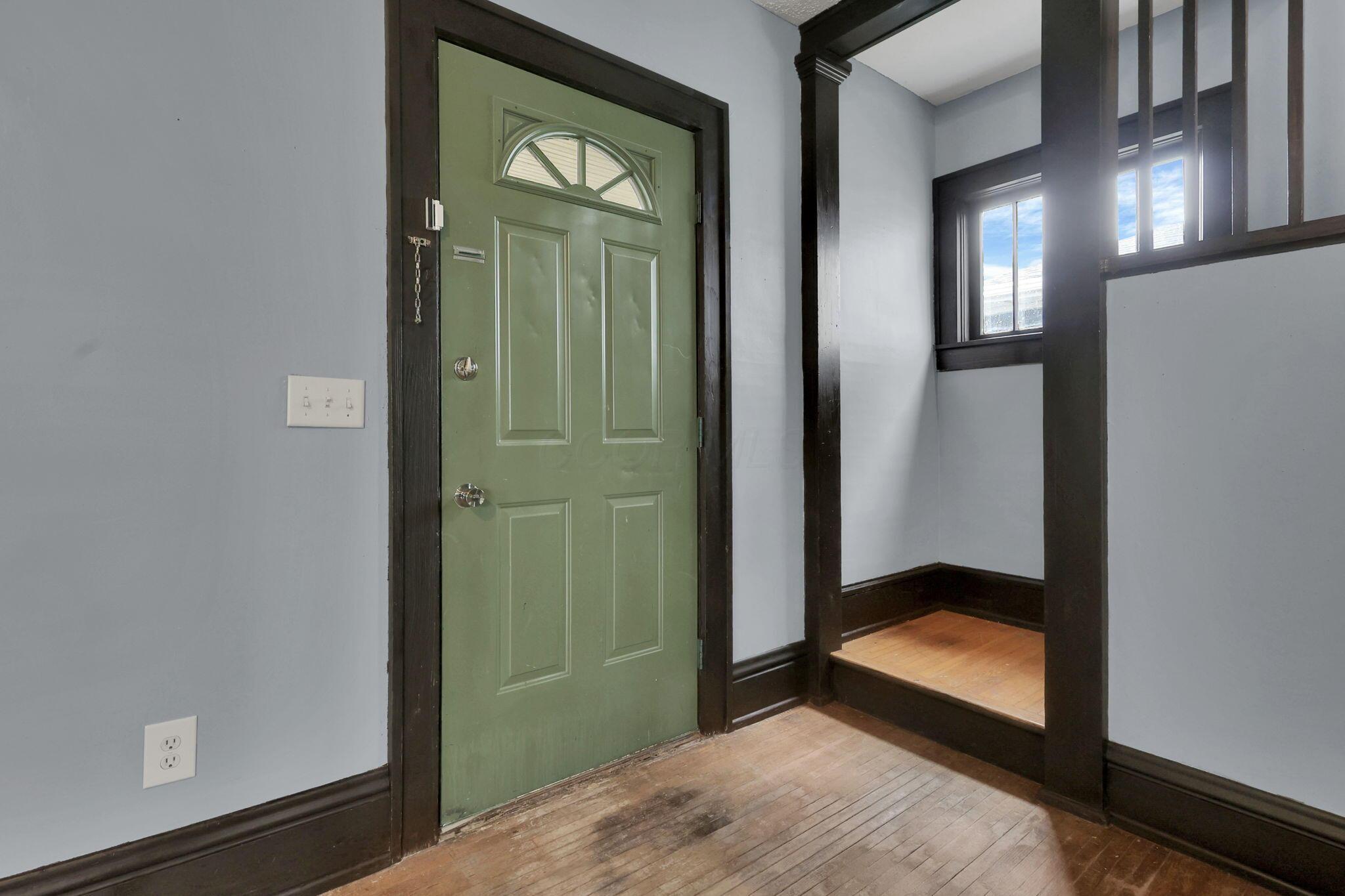 123 E Johnson Street Property Photo 11