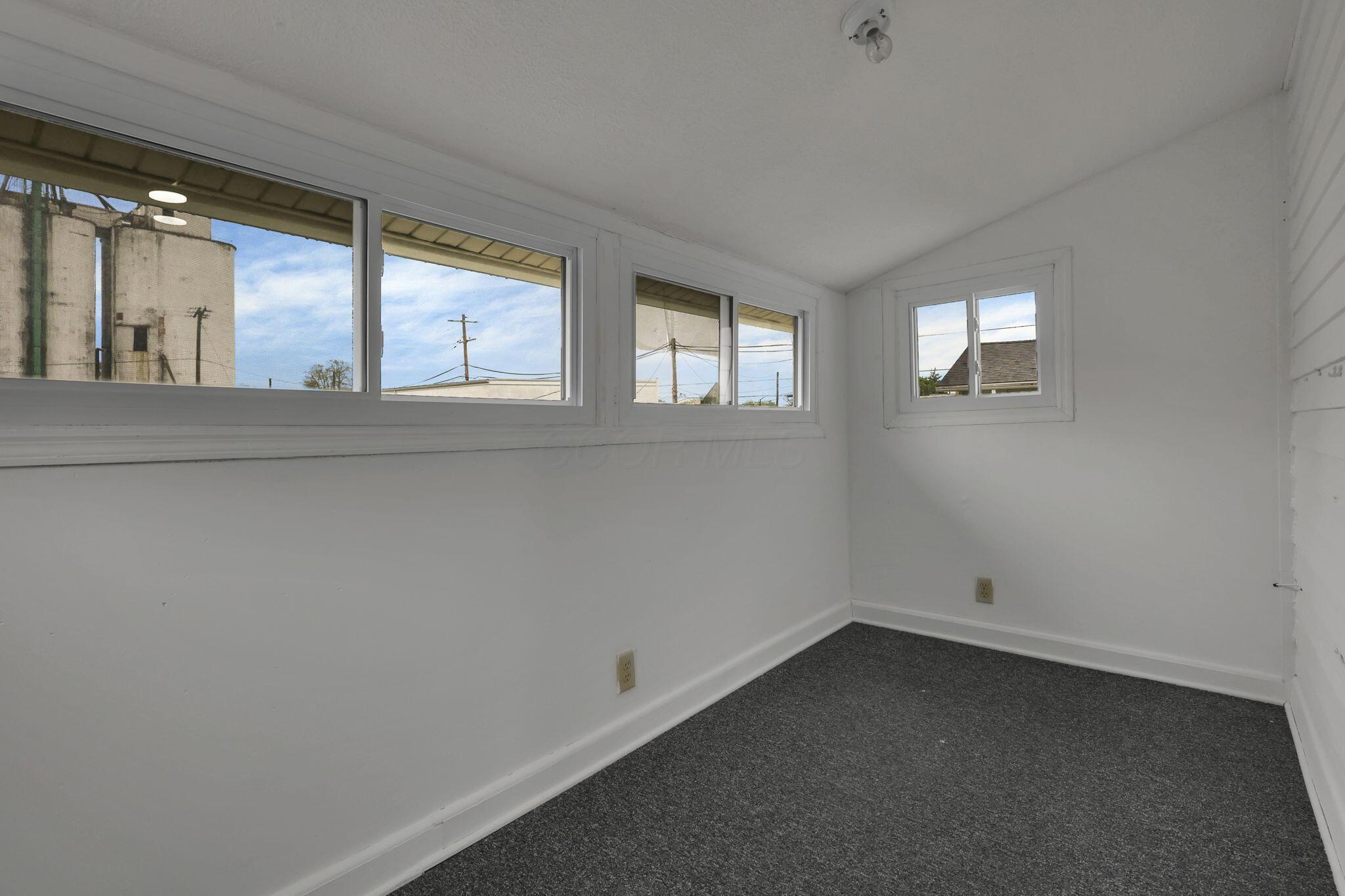 123 E Johnson Street Property Photo 45