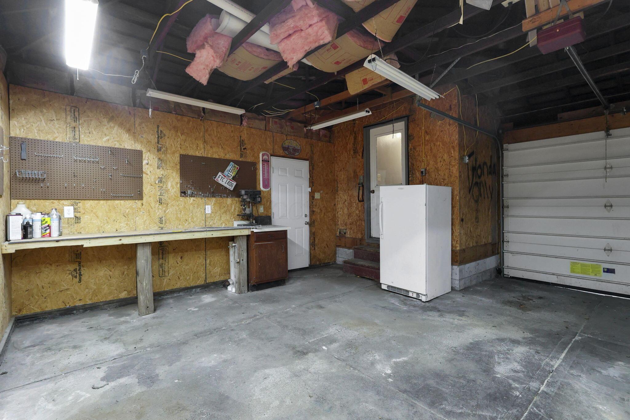 123 E Johnson Street Property Photo 49