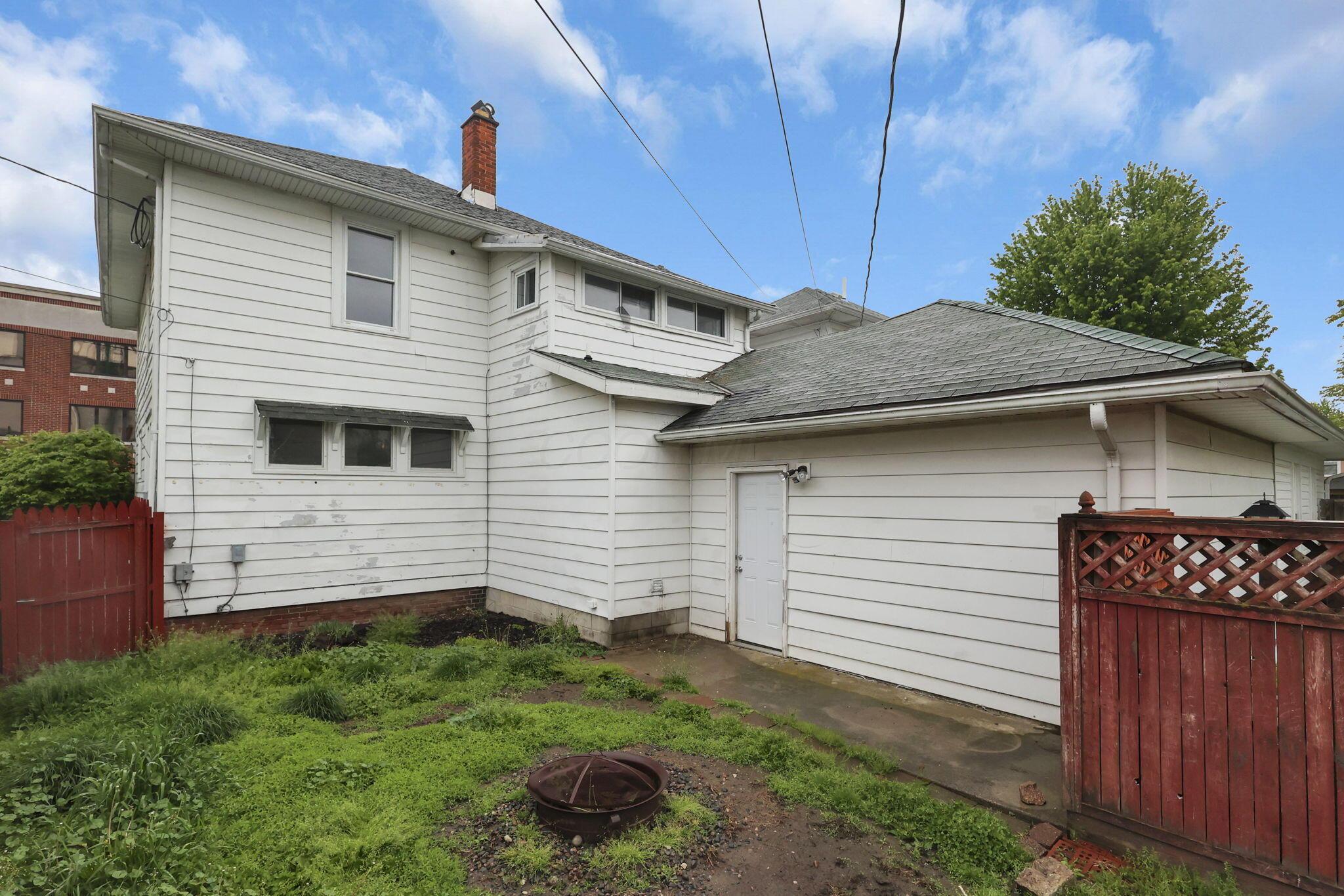 123 E Johnson Street Property Photo 50