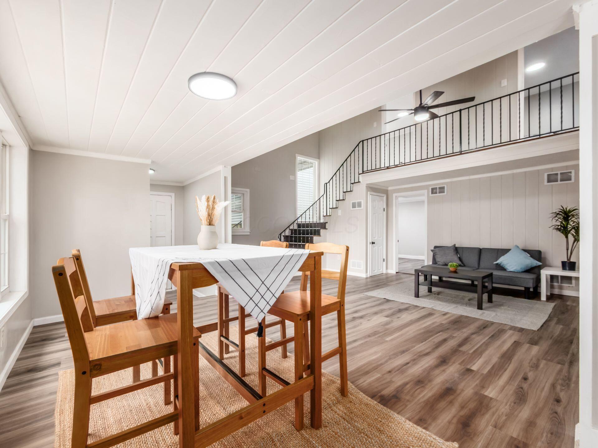 2471 Sunbury Road Property Photo 10