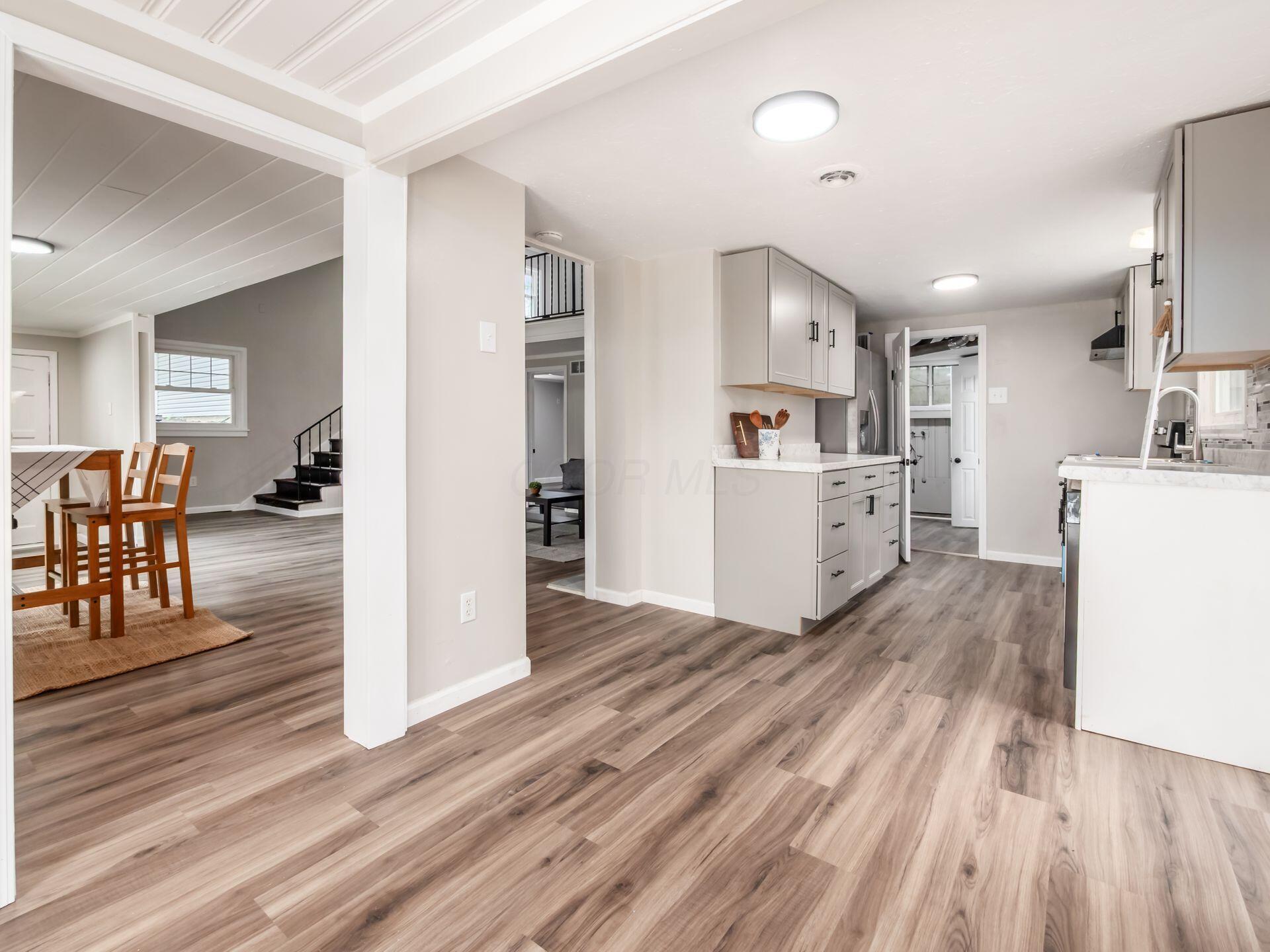 2471 Sunbury Road Property Photo 12