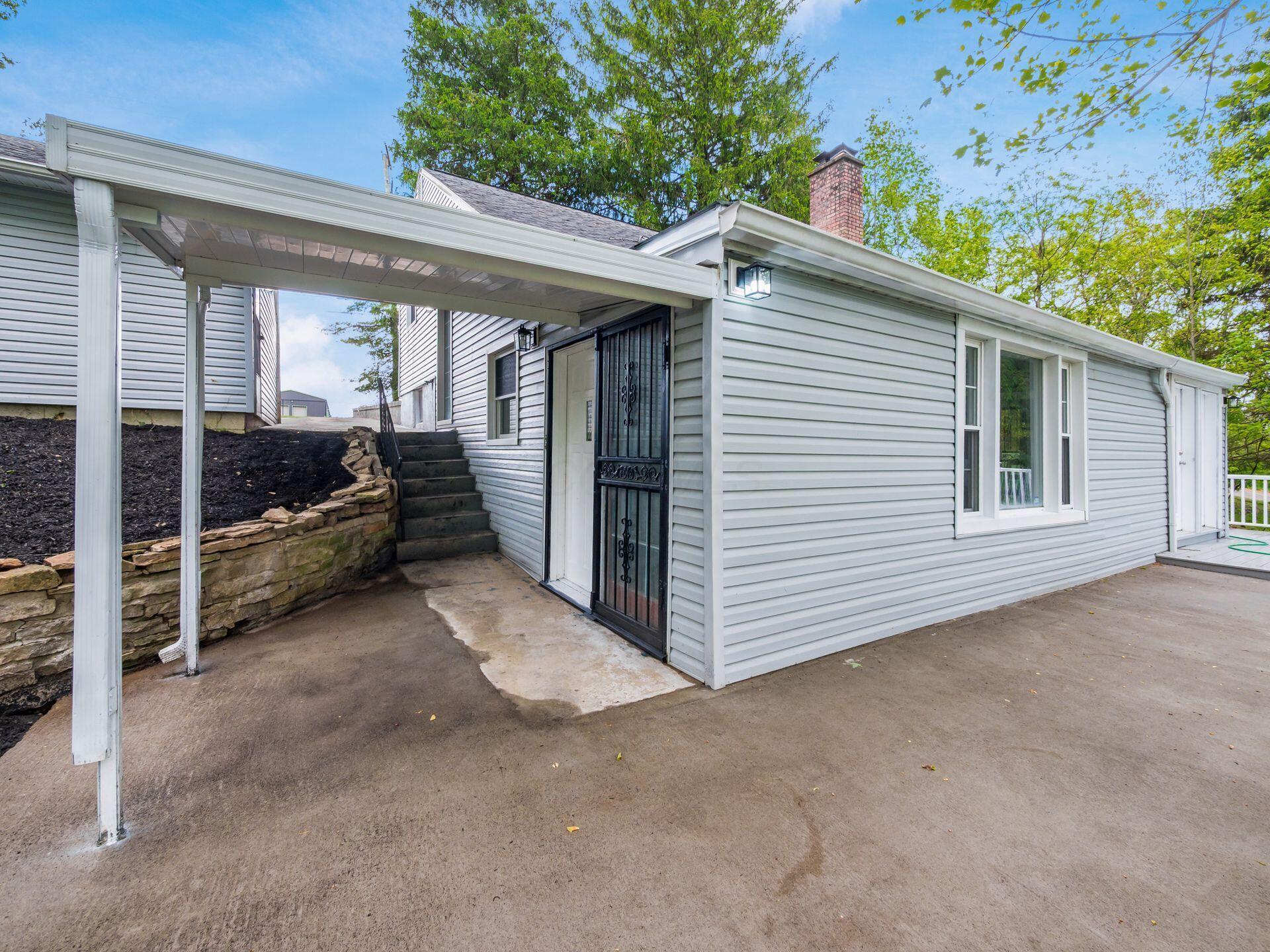 2471 Sunbury Road Property Photo 33