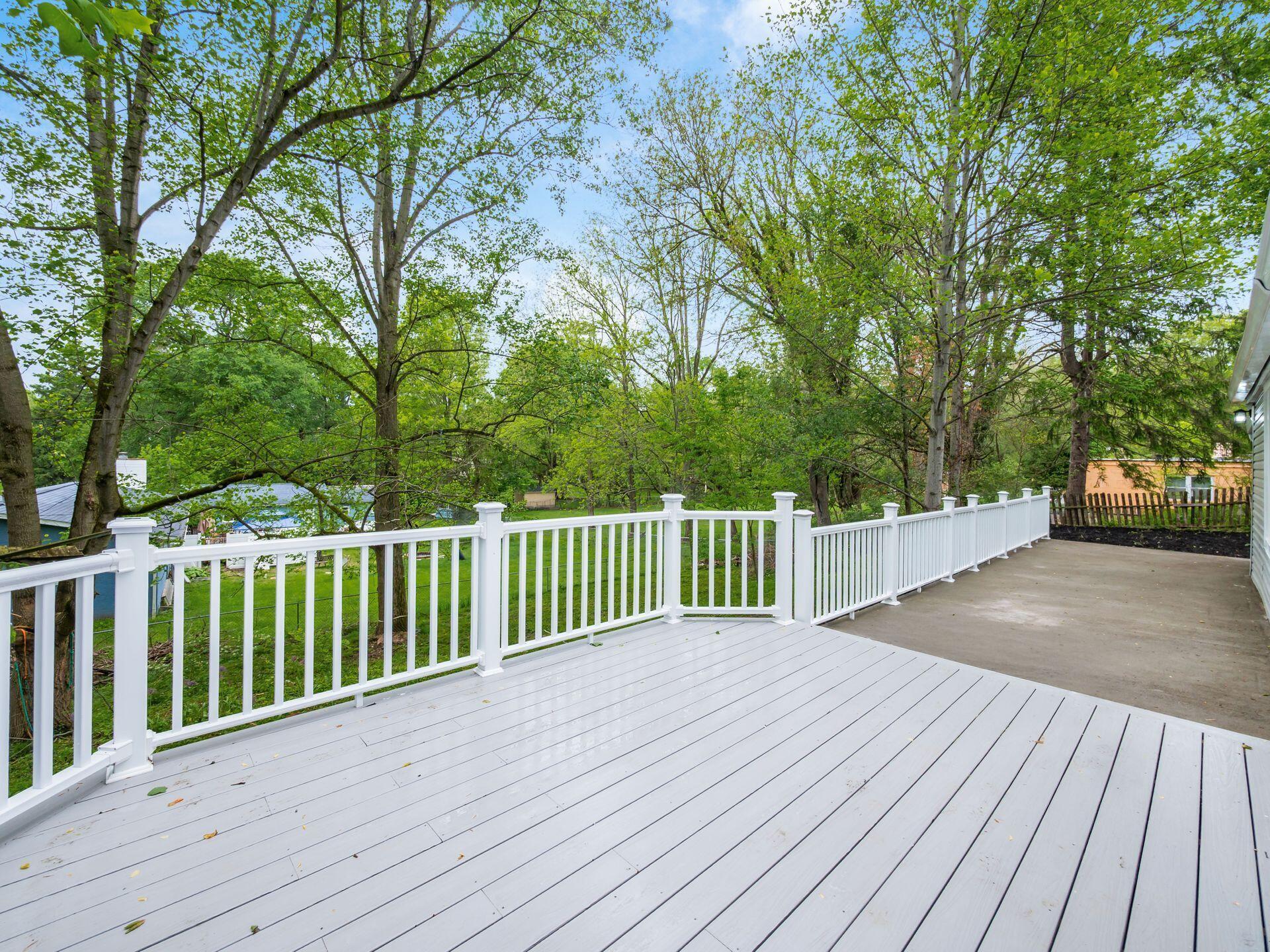 2471 Sunbury Road Property Photo 35