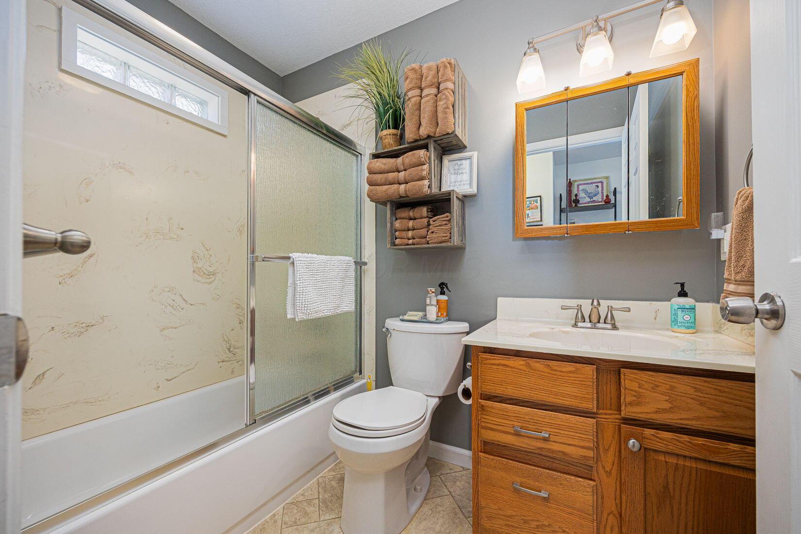 5 Rosebraugh Circle E Property Photo 17