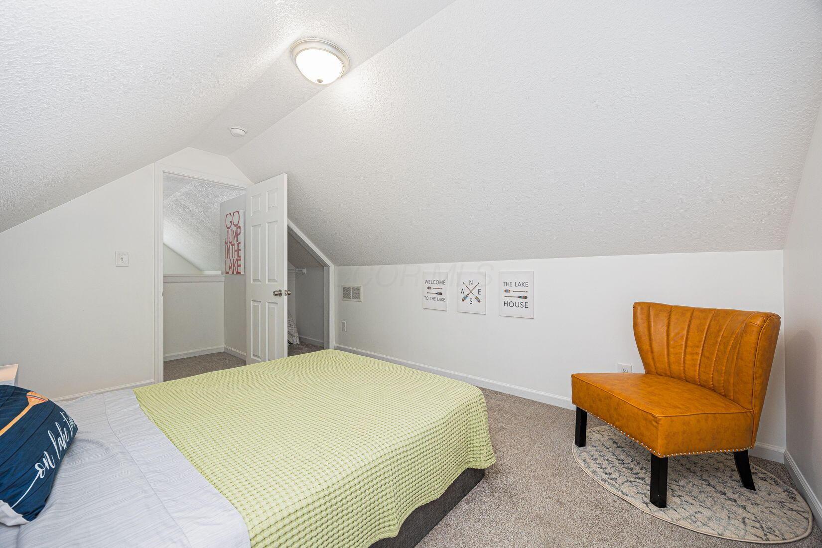 5 Rosebraugh Circle E Property Photo 28