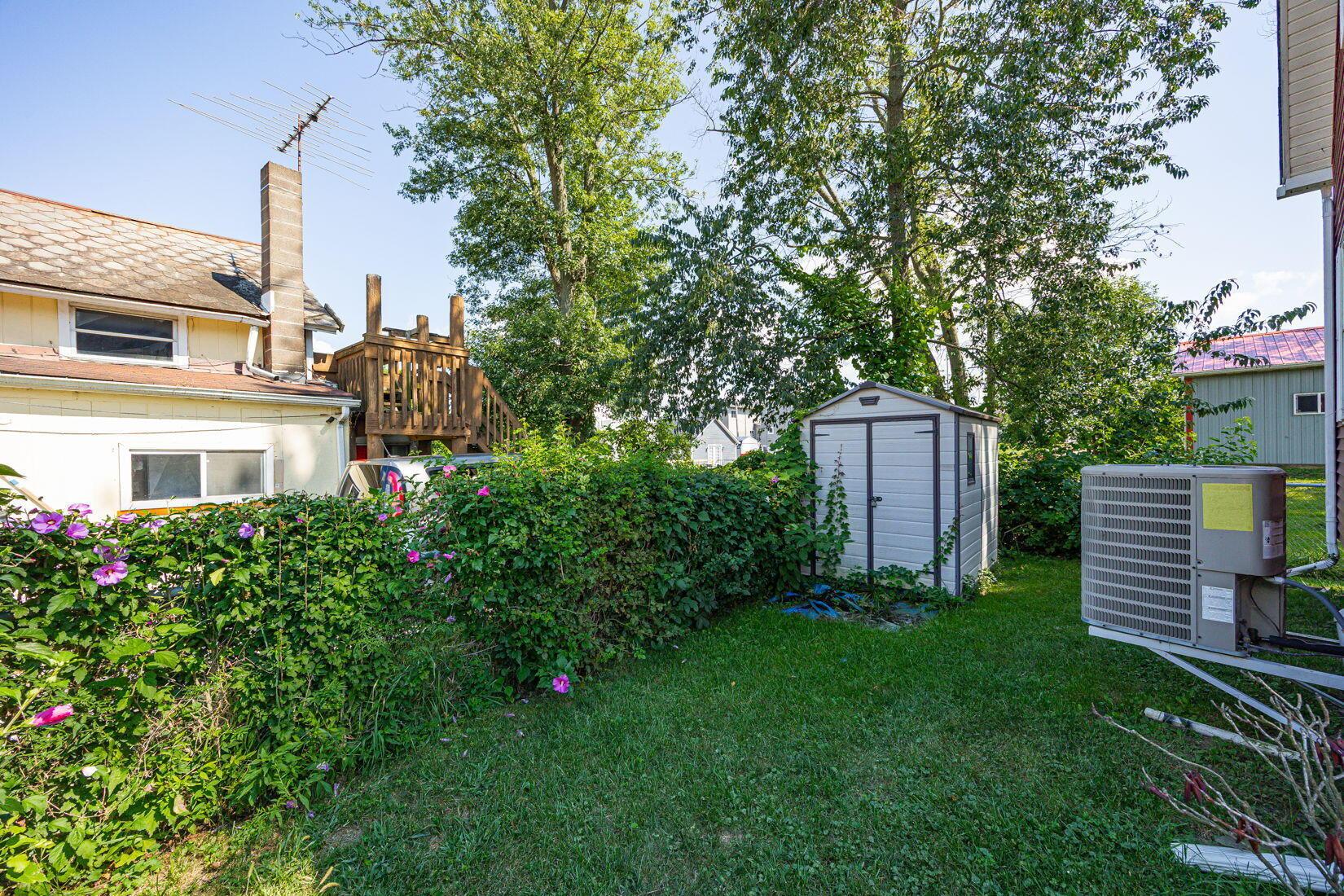 5 Rosebraugh Circle E Property Photo 36