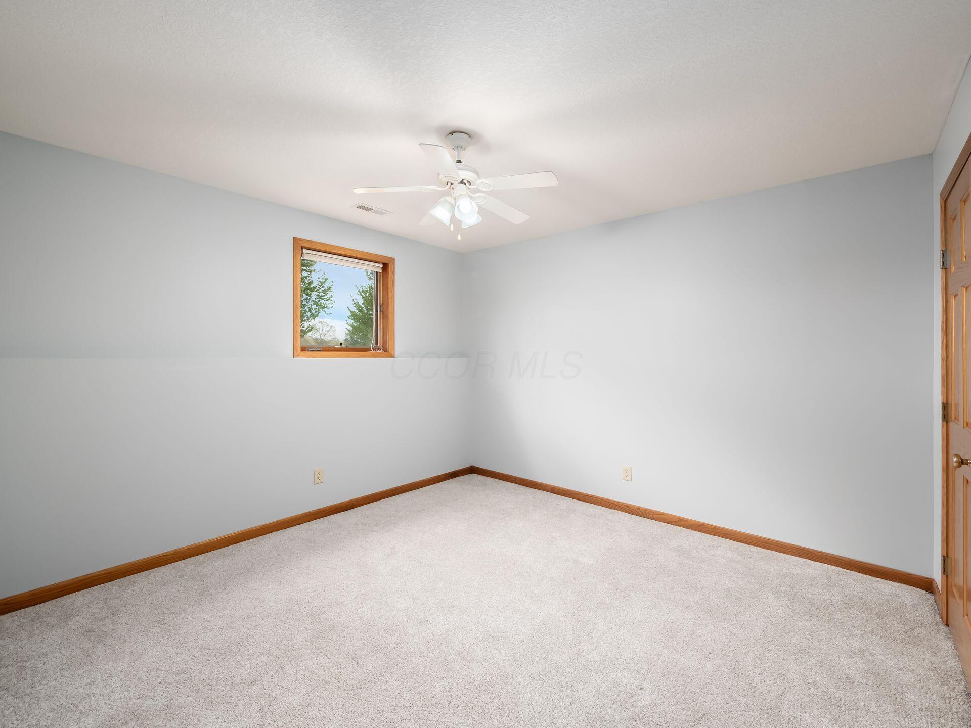 868 Fairway Drive Property Photo 34