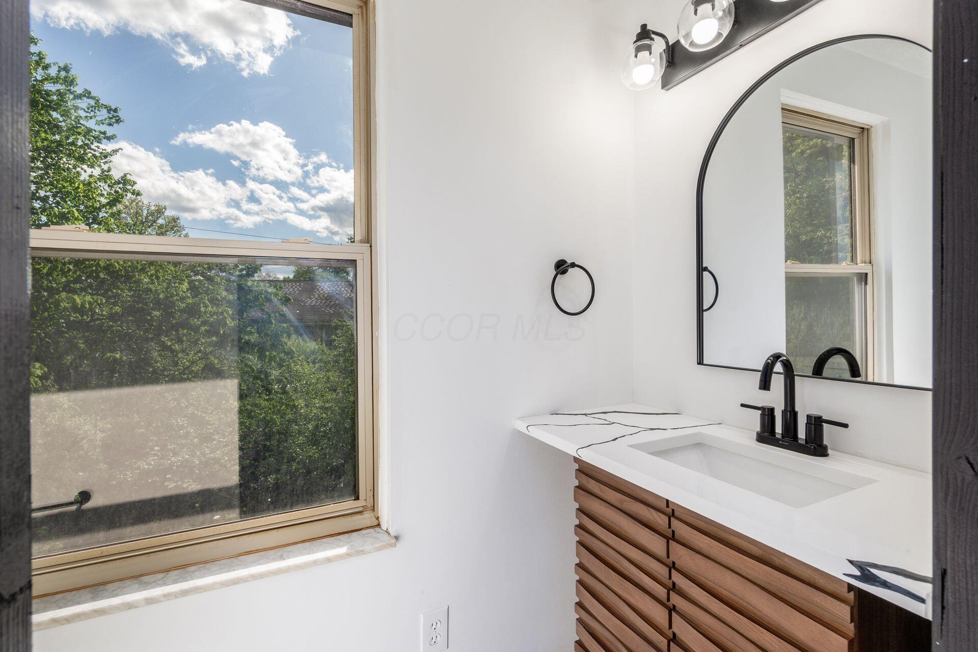 3499 Lindstrom Drive Property Photo 34