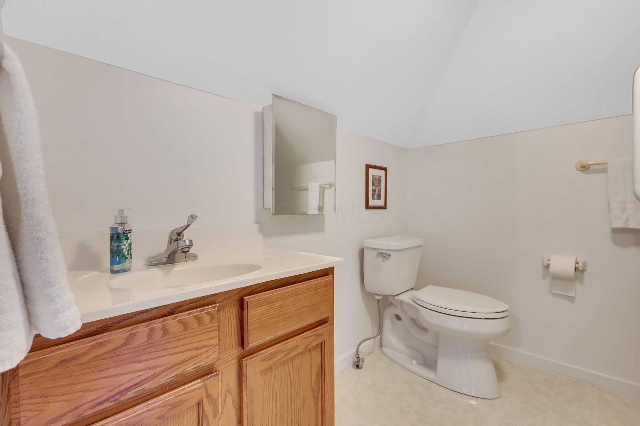 26021 Bailey Road Property Photo 34