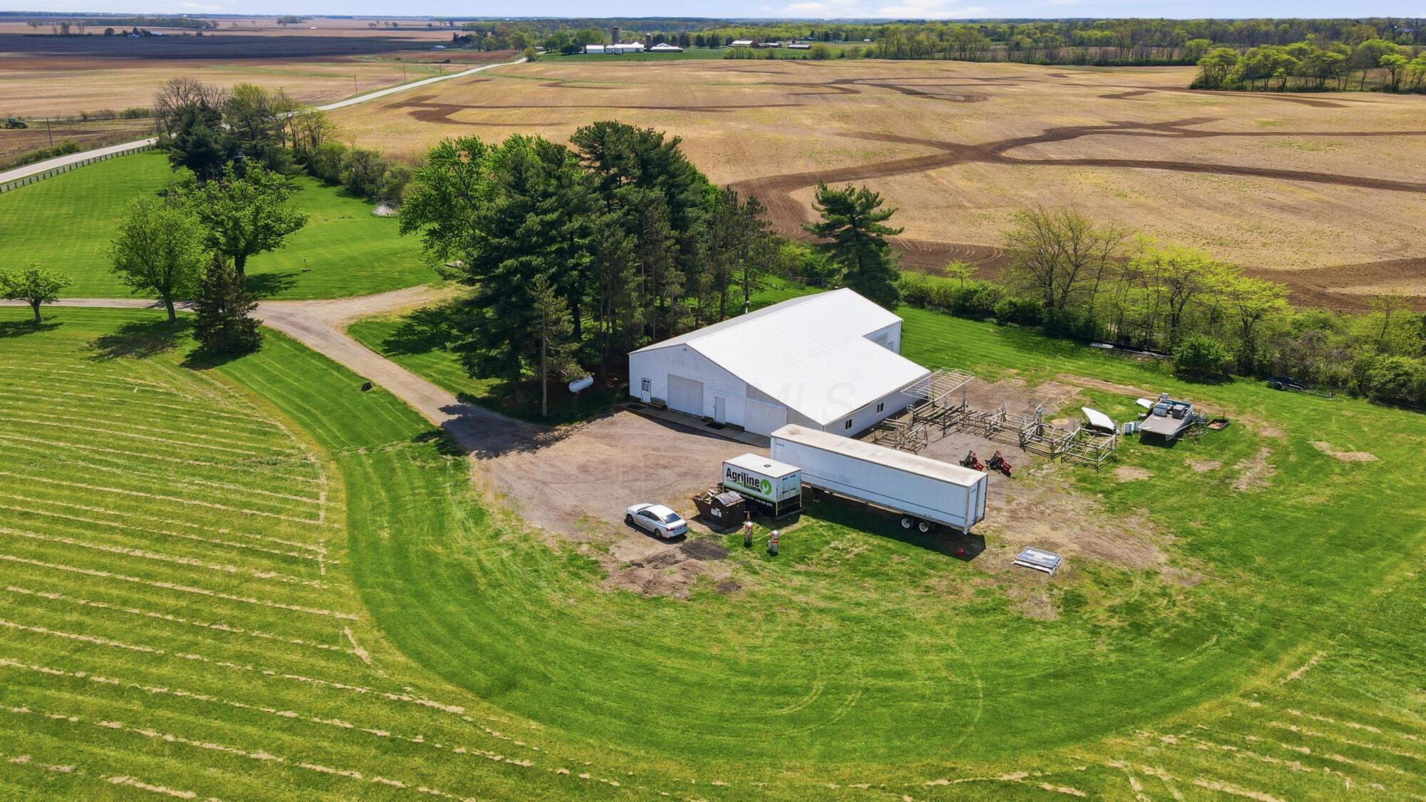 5436 Oh-187 Property Photo 1