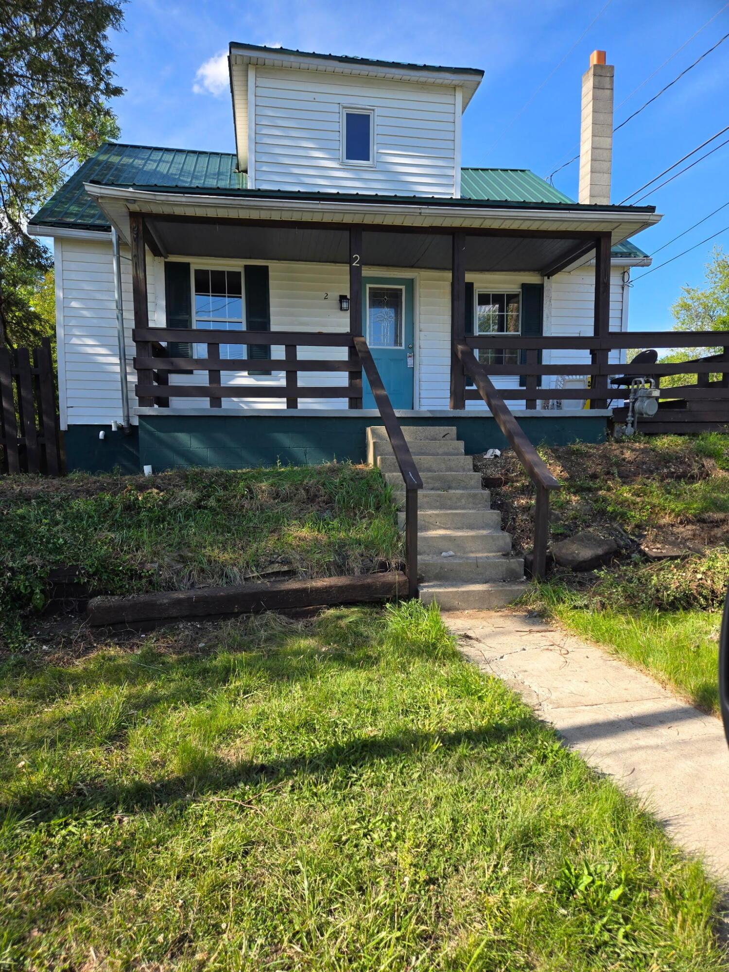 2 E Vine Street Property Photo 2
