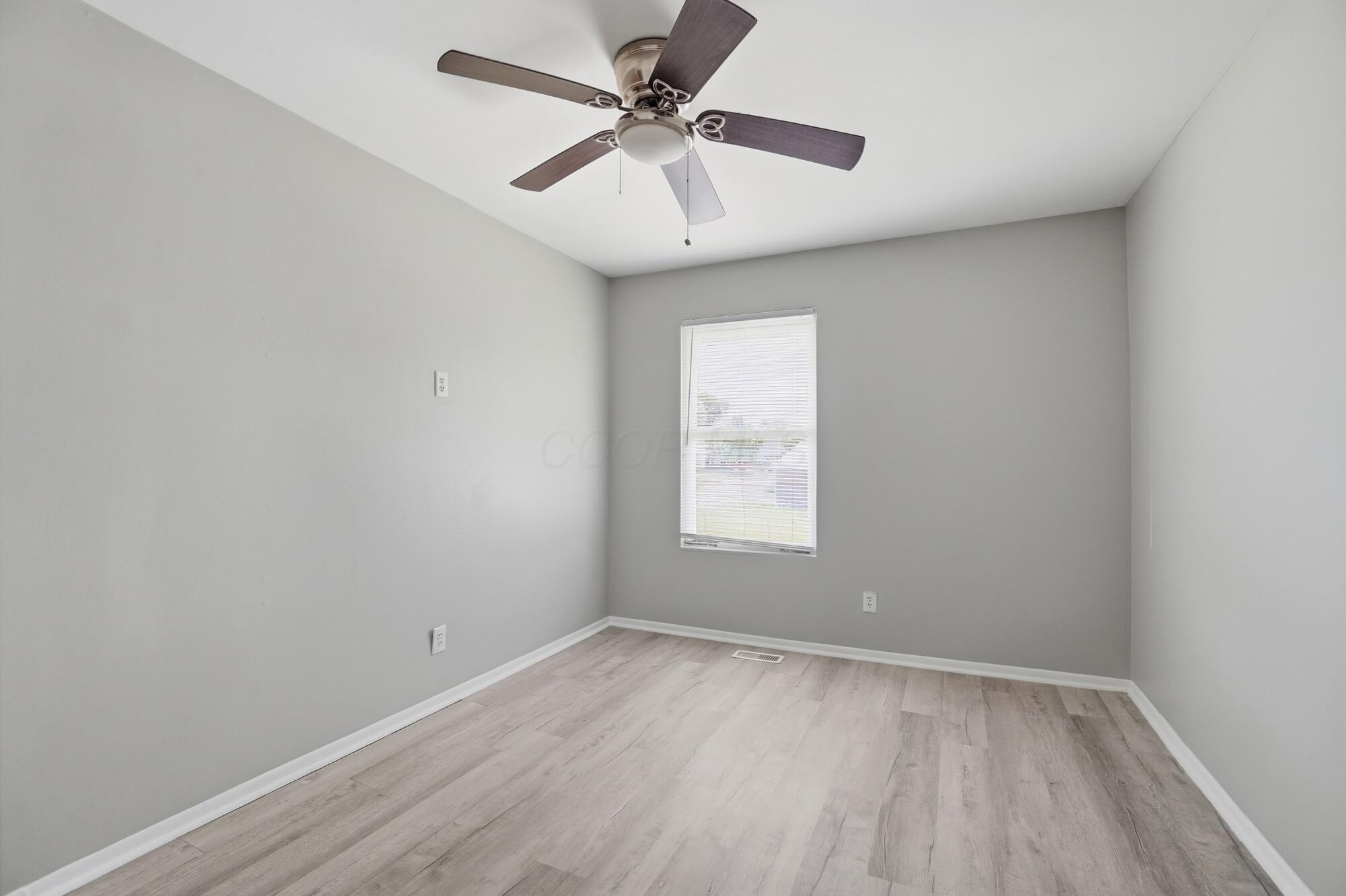 1805 Coretta Court Property Photo 23