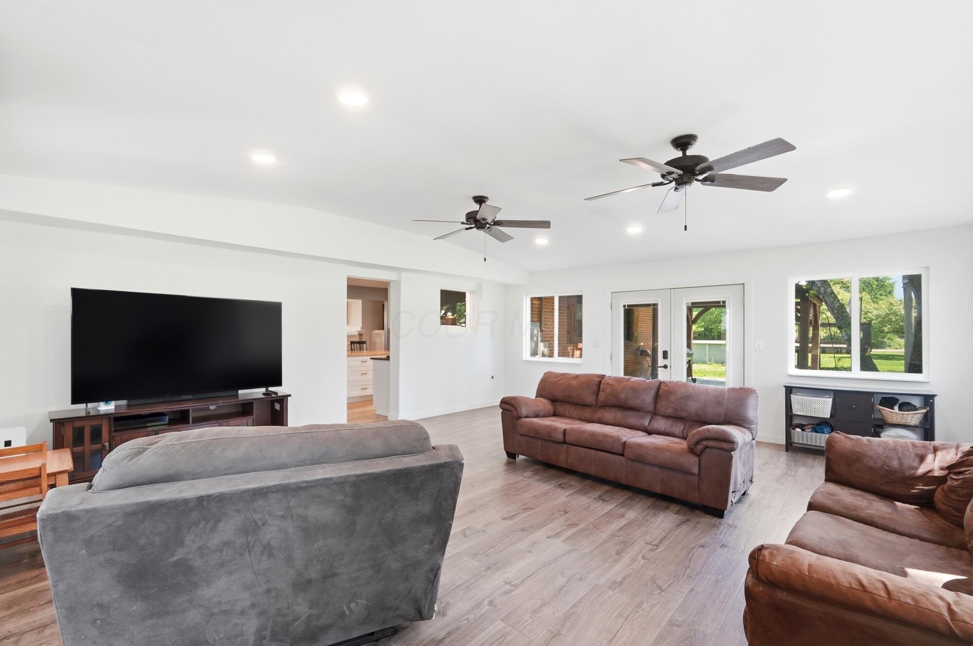 10977 Mckendree Road Property Photo 17
