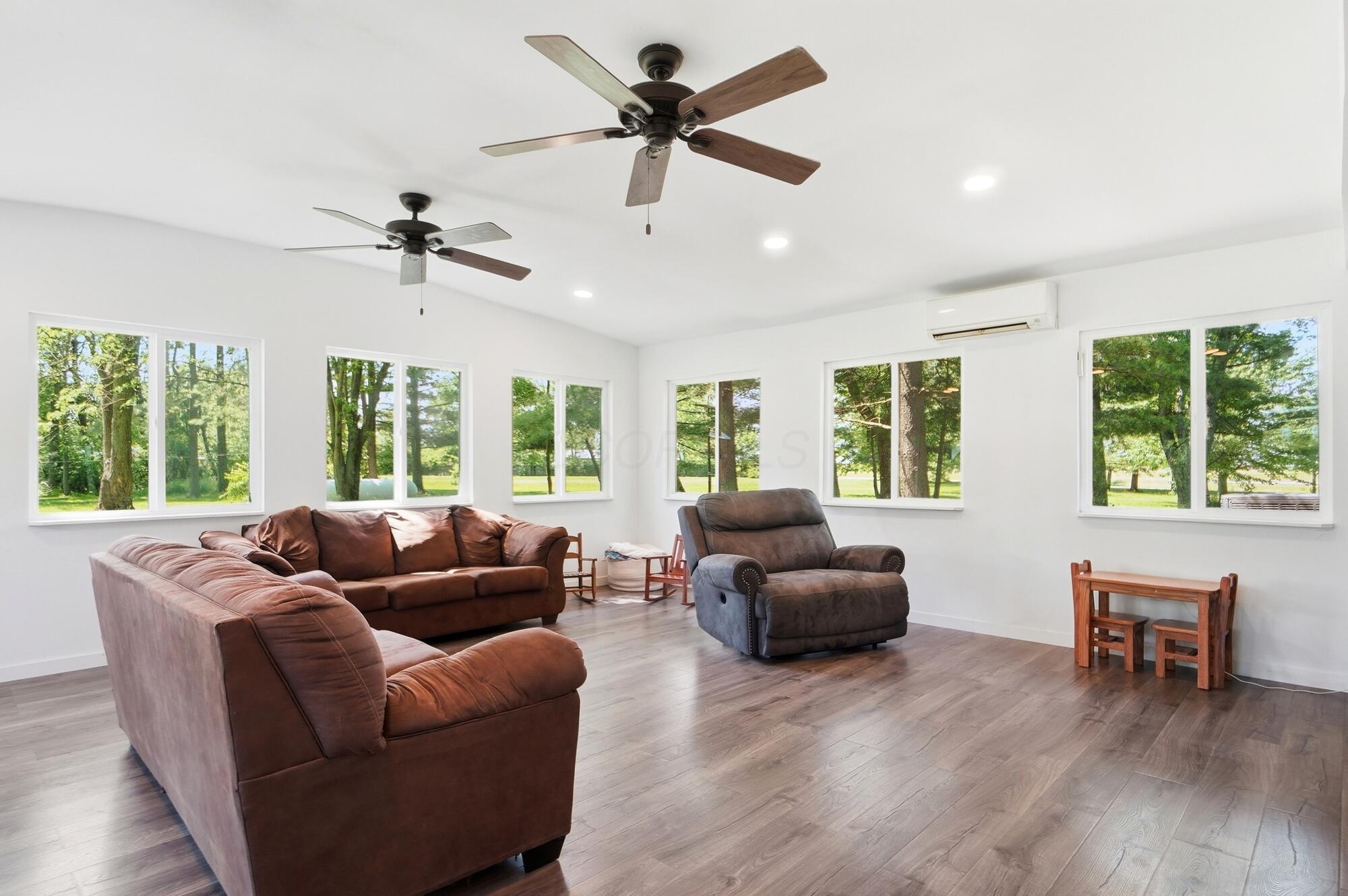 10977 Mckendree Road Property Photo 18