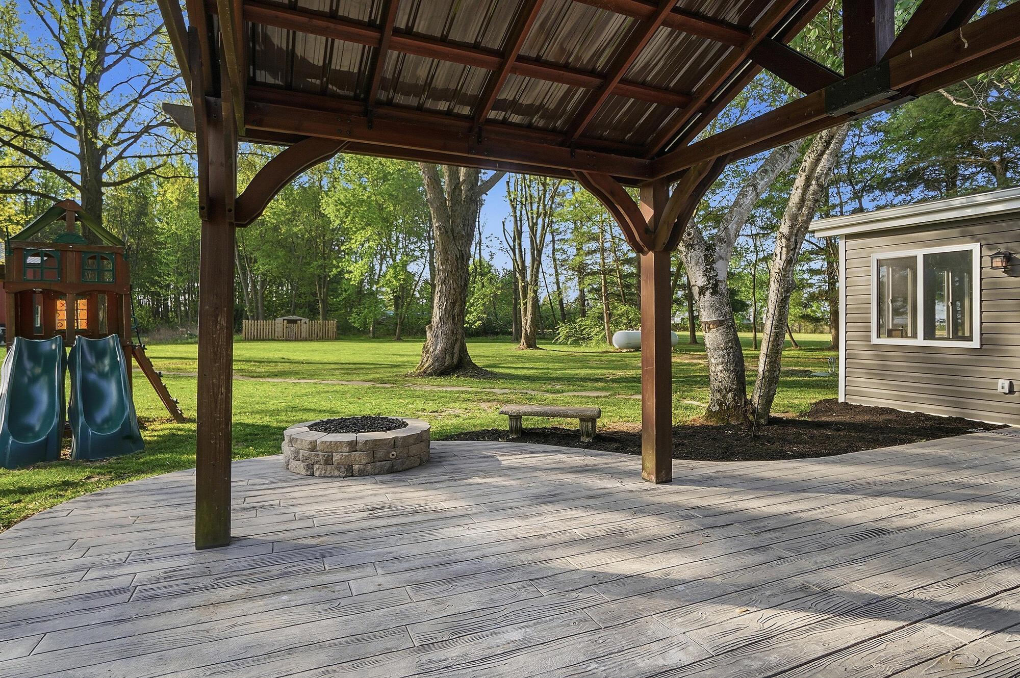 10977 Mckendree Road Property Photo 43