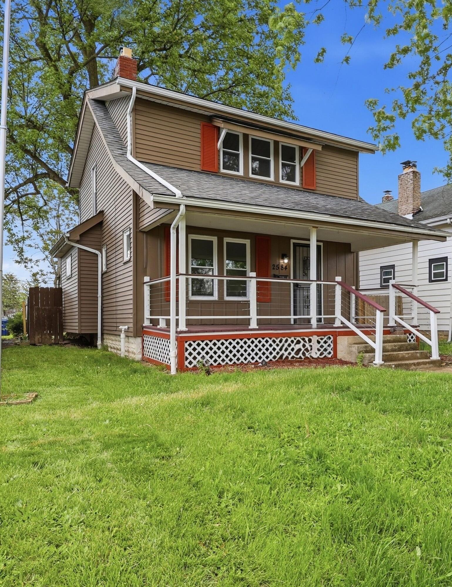 2584 Eakin Road Property Photo 1