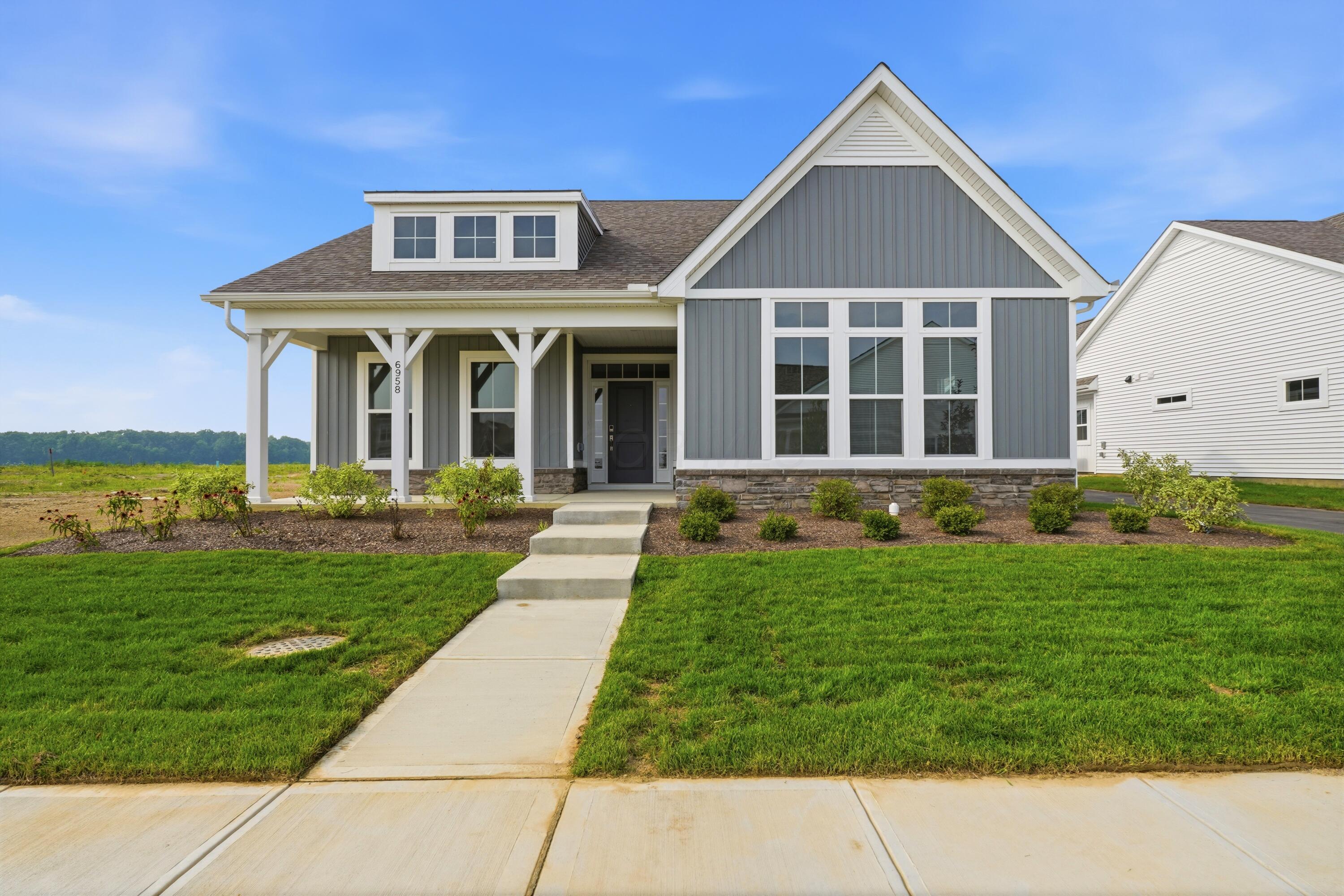 6958 Corsican Loop N Property Photo 1