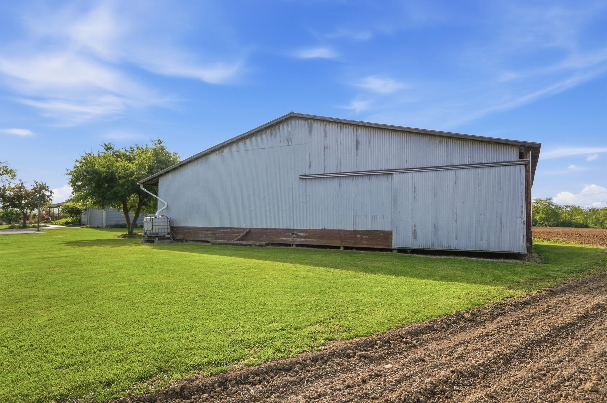 5105 Goodson Road Property Photo 7