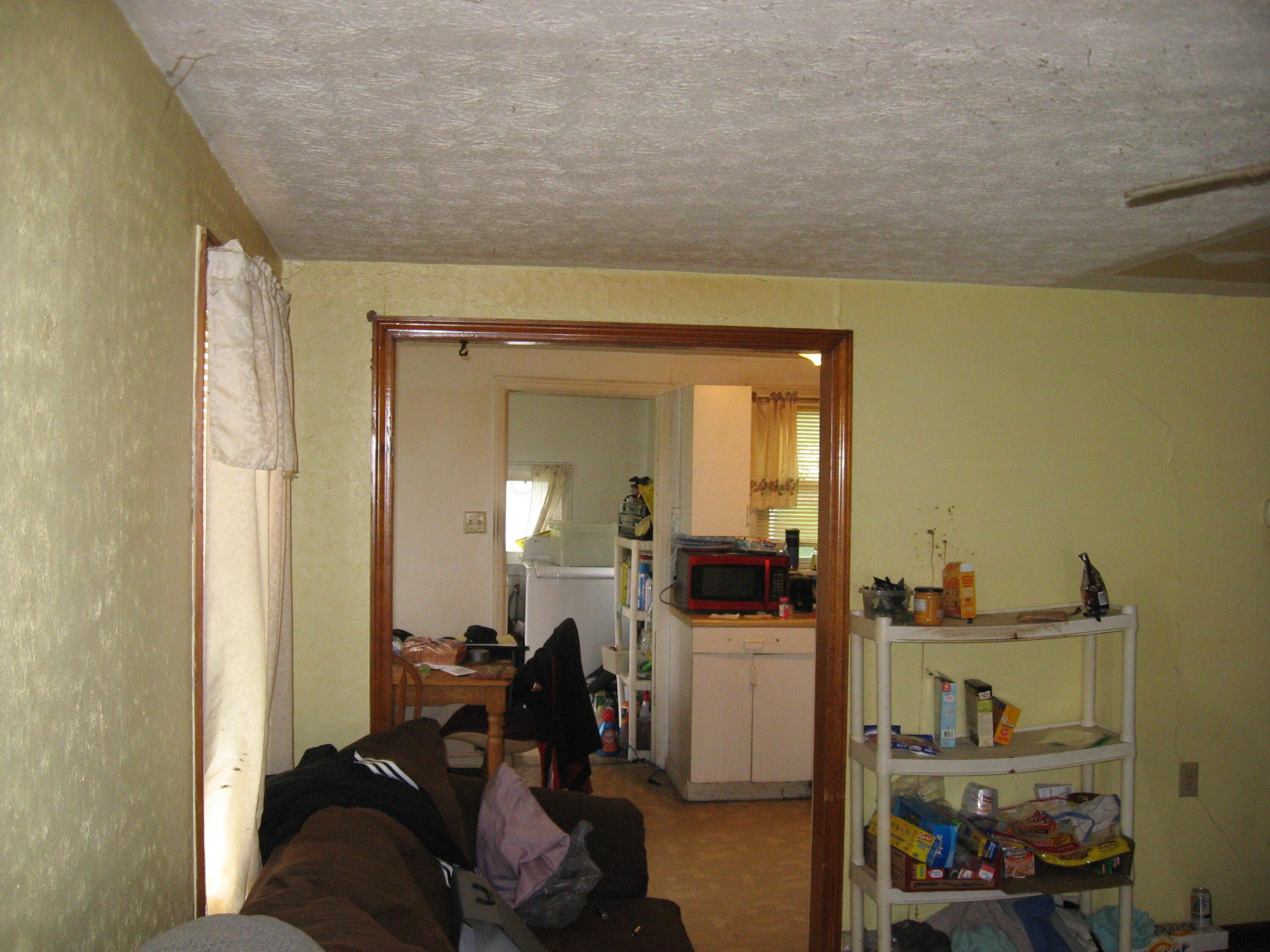 140 E Lewis Avenue Property Photo 13